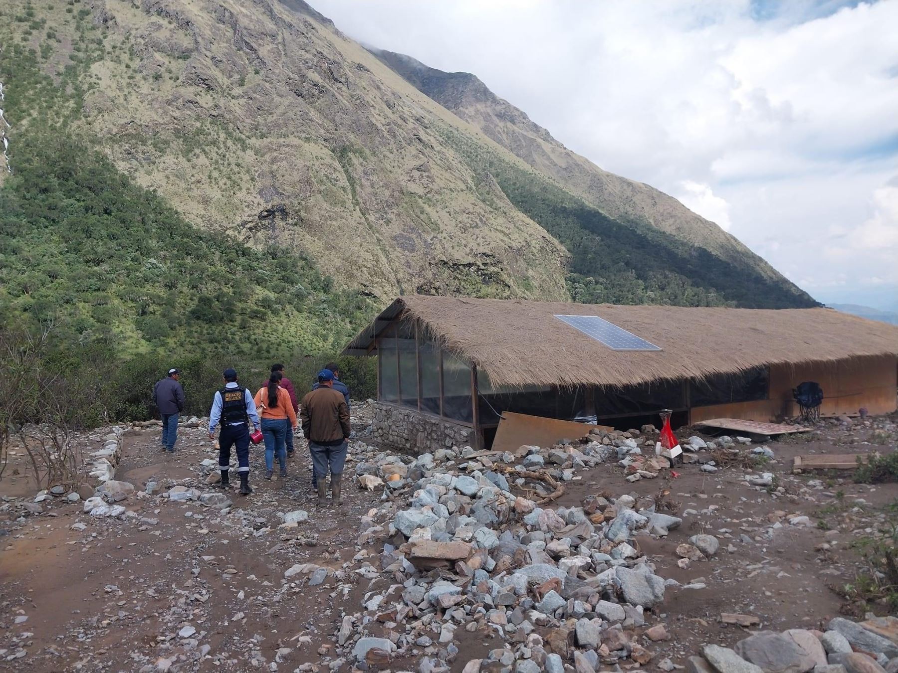 Las lluvias intensas causaron cuantiosos daños en más de 20 viviendas, campos de cultivo y vías rurales en tres distritos de la provincia de Anta, región Cusco. ANDINA/Difusión