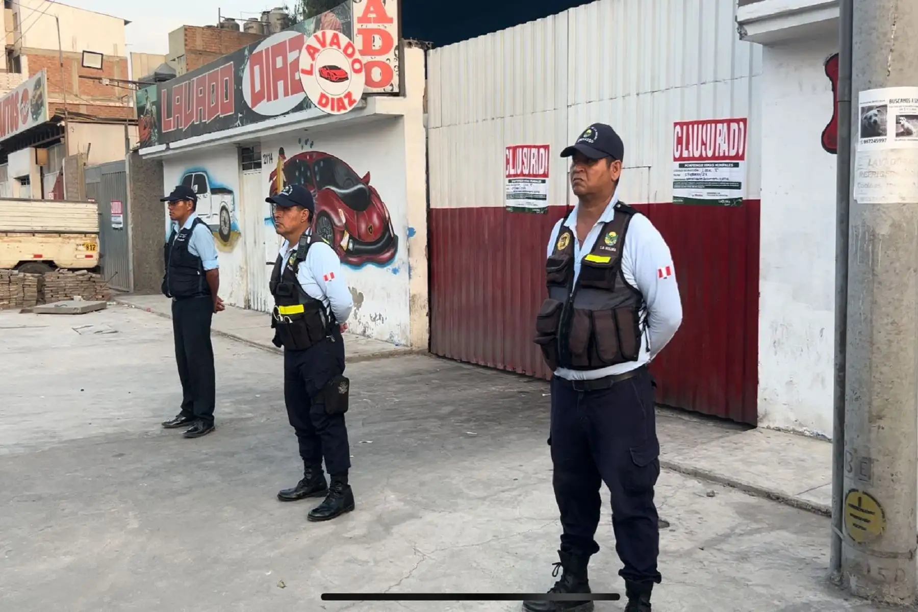 La Molina: clausuran locales para lavado de autos