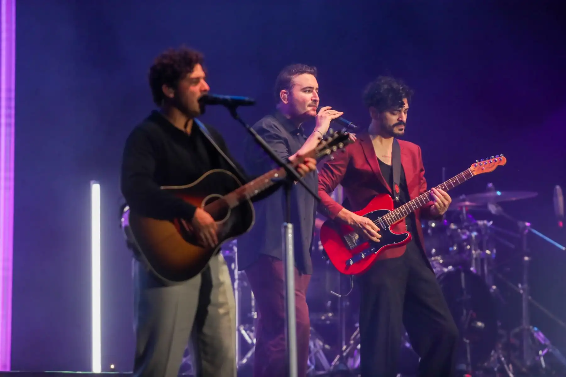 Banda mexicana Reik volvió a Perú para dar un concierto por el día de San Valentín, la velada estuvo acompañada por sus baladas clásicas y con lo nuevo de su ritmo urbano
Foto: ANDINA/Ricardo Cuba