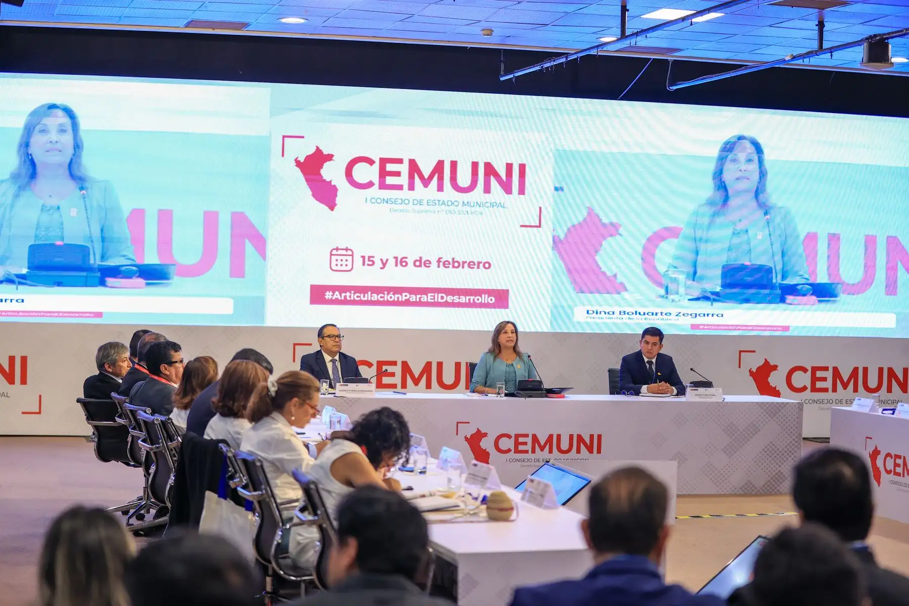 La presidenta Dina Ercilia Boluarte Zegarra lideró el I Consejo de Estado Municipal. Foto: ANDINA/ Prensa Presidencia