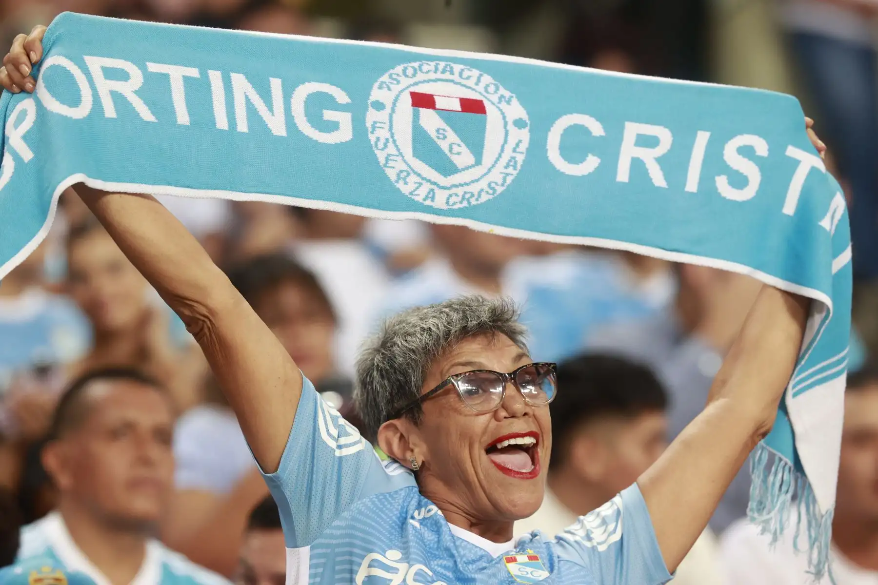 Con tres goles del atacante uruguayo Martín Cauteruccio y uno de Leandro Sosa, Sporting Cristal derrota por 4 a 1 a Los Chankas de Andahuaylas, en el segundo tiempo del partido que se juega esta noche en el estadio Nacional de Lima.
Foto: ANDINA/Vidal Tarqui