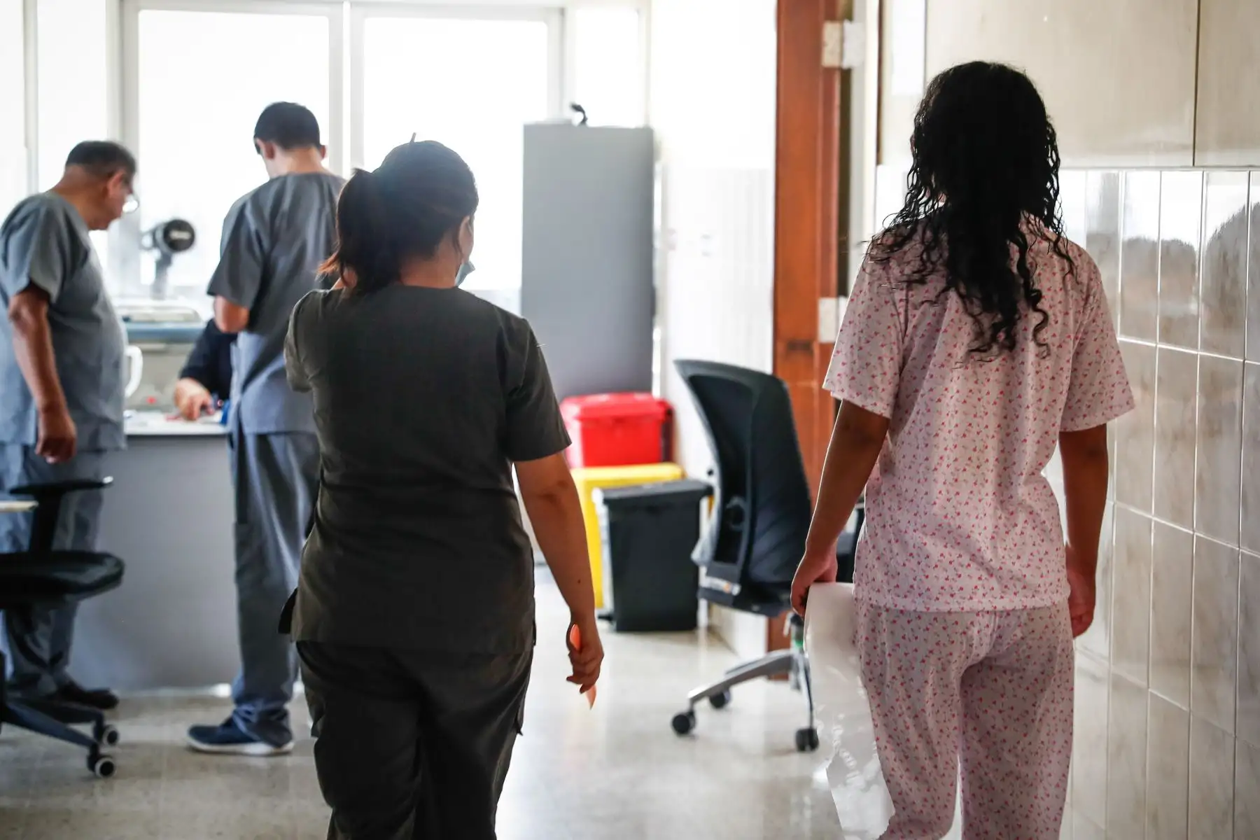 En el 2023, el servicio de emergencias del INSM/HD-HN realizó 18,000 atenciones, siendo las más frecuentes las relacionadas con trastornos depresivos, trastornos de personalidad limítrofe, así como la ciberadicción y trastorno de conducta en niños, niñas y adolescentes. Foto: ANDINA/Daniel Bracamonte.