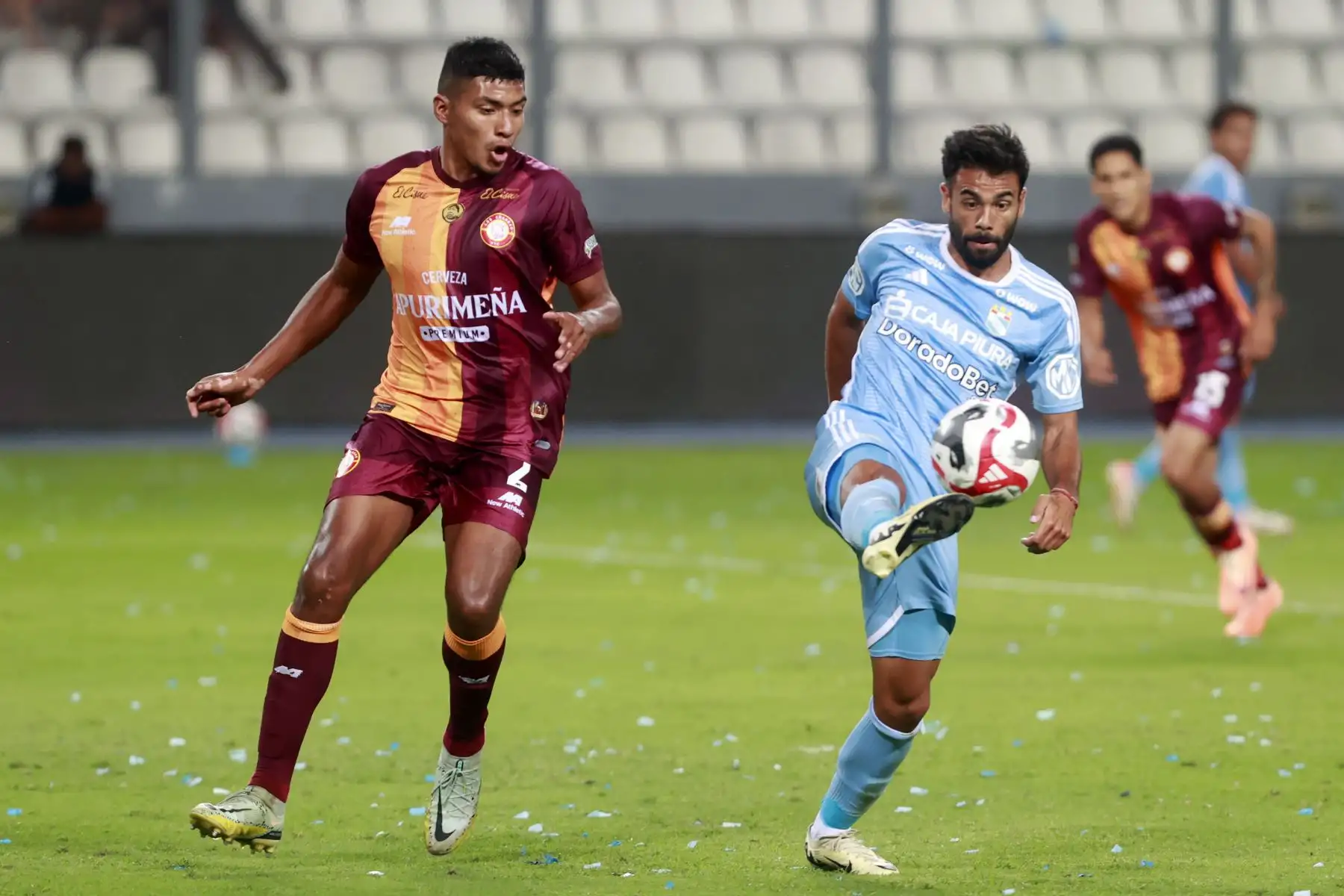 Sporting Cristal derrota por 4 a 1 a Los Chankas de Andahuaylas, en el segundo tiempo del partido que se juega esta noche en el estadio Nacional de Lima.
Foto: ANDINA/Vidal Tarqui