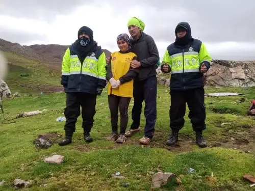 La pareja de deportistas que se encontraba desaparecida en una zona de nevados en Marcapomacocha, en Junín, fue hallada sana, pero presentaban deshidratación, hambre y un cuadro de hipotermia. ANDINA/Difusión