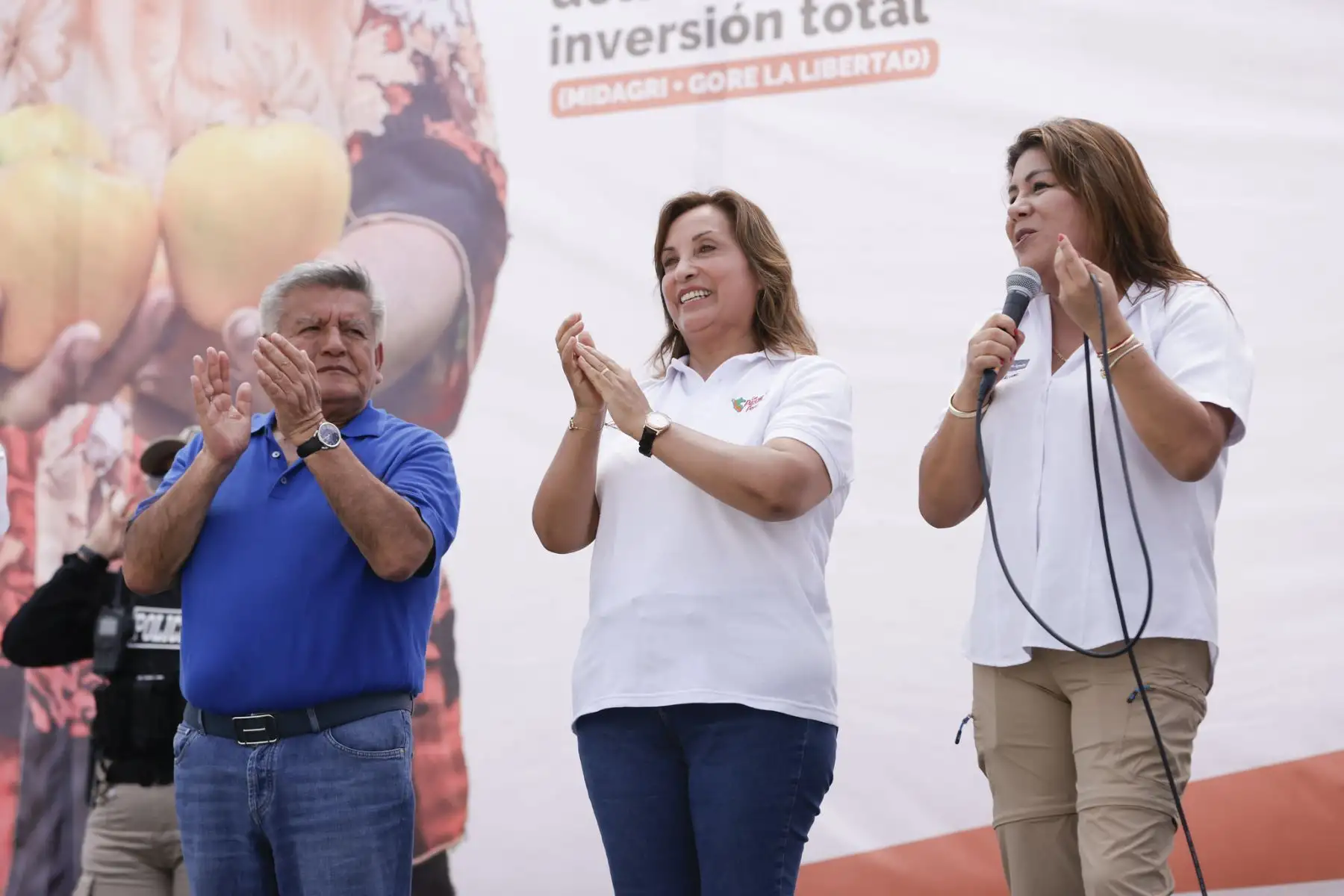 La presidenta de la República, Dina Boluarte, participó en la firma del acta para el inicio de negociaciones para el contrato de Gobierno a Gobierno de Perú y Canadá para la ejecución del proyecto Chavimochic III. Foto: ANDINA/Presidencia