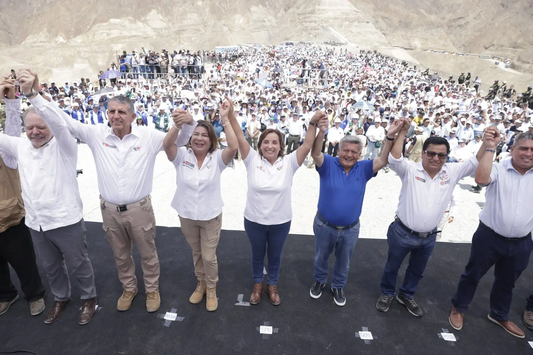 La presidenta de la República, Dina Boluarte, participó en la firma del acta para el inicio de negociaciones para el contrato de Gobierno a Gobierno de Perú y Canadá para la ejecución del proyecto Chavimochic III. Foto: ANDINA/Presidencia
