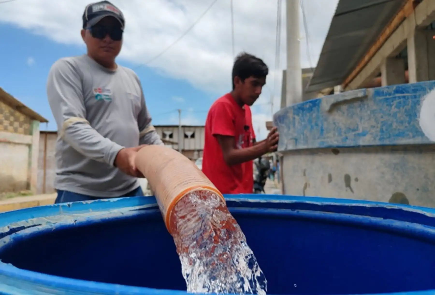 El uso racional del agua es importante para asegurar la sostenibilidad del suministro en los hogares. ANDINA/Difusión