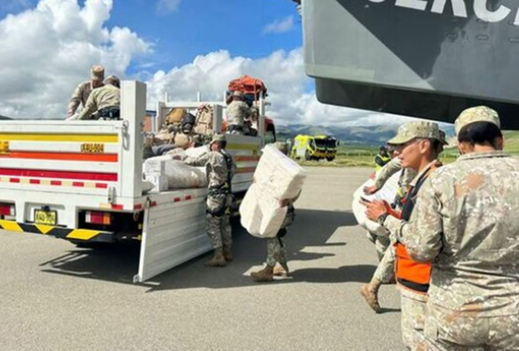 El Instituto Nacional de Defensa Civil (Indeci) coordinó el envío de 16 toneladas de ayuda humanitaria para la población afectada por emergencias derivadas de las intensas lluvias en la localidad de Chalhuanca en el departamento de Apurímac.