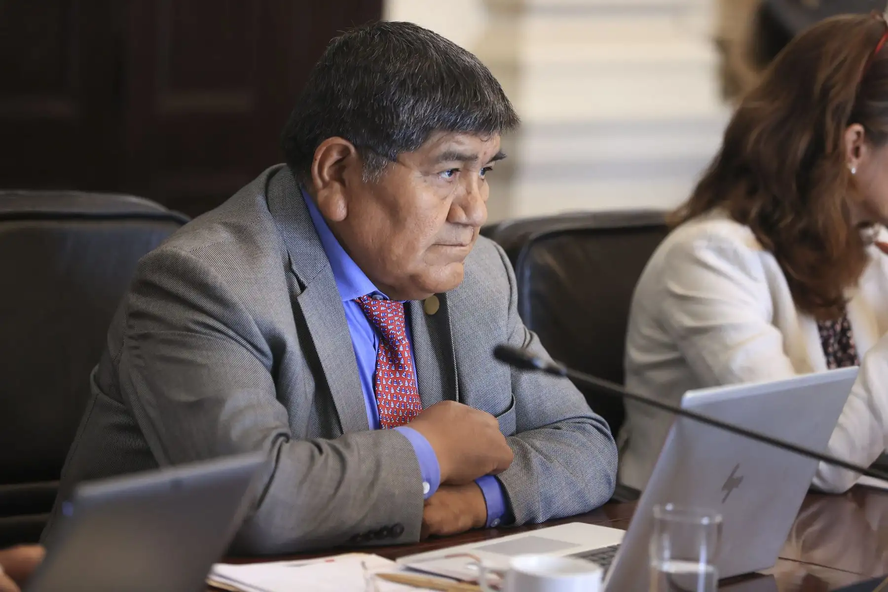 Presidenta de la República, Dina Boluarte lidera sesión del Consejo de Ministros. En la imagen, el ministro de Energía y Minas, Rómulo Mucho.
Foto: ANDINA/Prensa Presidencia