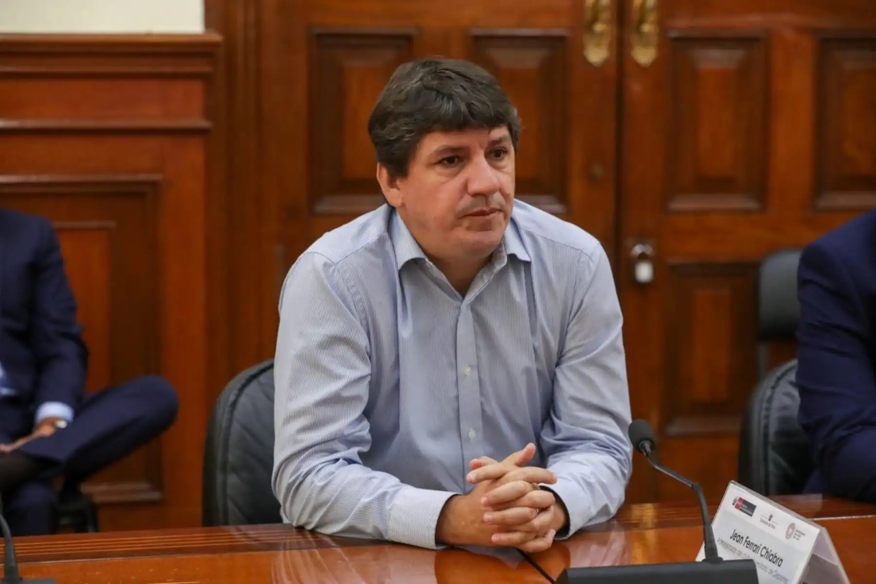 El presidente del Consejo de Ministros, Alberto Otárola, junto con el titular del ministerio del Interior, Víctor Torres, se reúne con la Policía Nacional y autoridades deportivas tras enfrentamientos entre barras bravas de equipos de fútbol. 
Foto: ANDINA/PCM