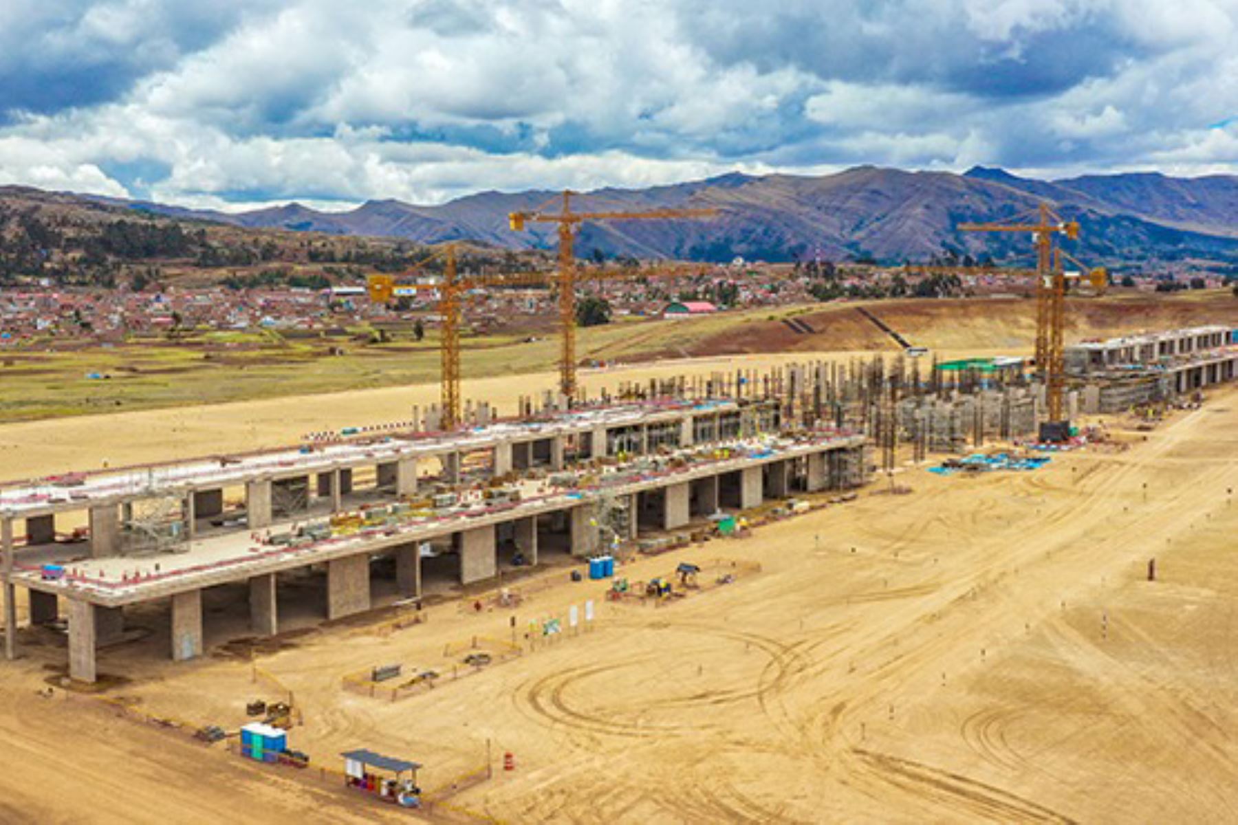 Construcción del aeropuerto internacional de Chinchero en Cusco. ANDINA/Difusión