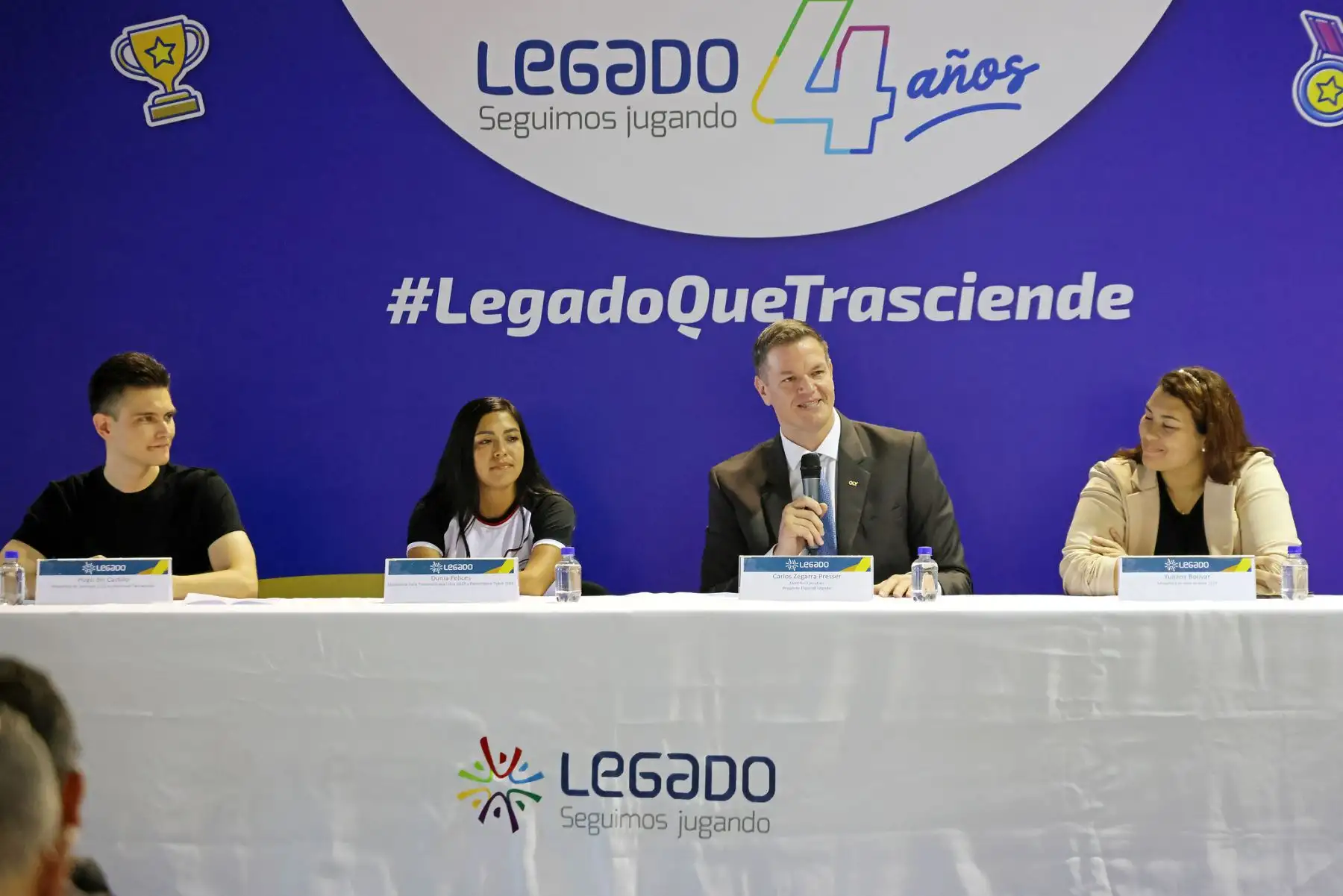 Se inauguró “Recorre Legado” una muestra con imágenes, videos y la exposición de objetos inéditos que hoy son parte del legado de los Juegos Lima 2019.
En la celebración del Cuarto aniversario del Proyecto Especial Legado, el director ejecutivo Carlos Zegarra, resalta el próximo gran reto que asumiría el Perú.
Foto: Legado