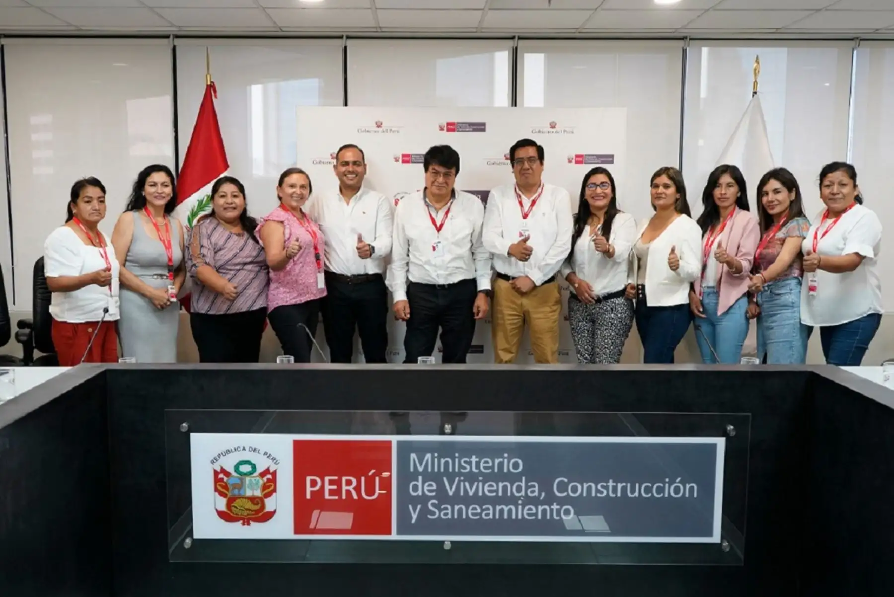 El Ministerio de Vivienda, Construcción y Saneamiento (MVCS), priorizará los proyectos de agua y saneamiento de nueve alcaldesas distritales del país. Foto: Cortesía.