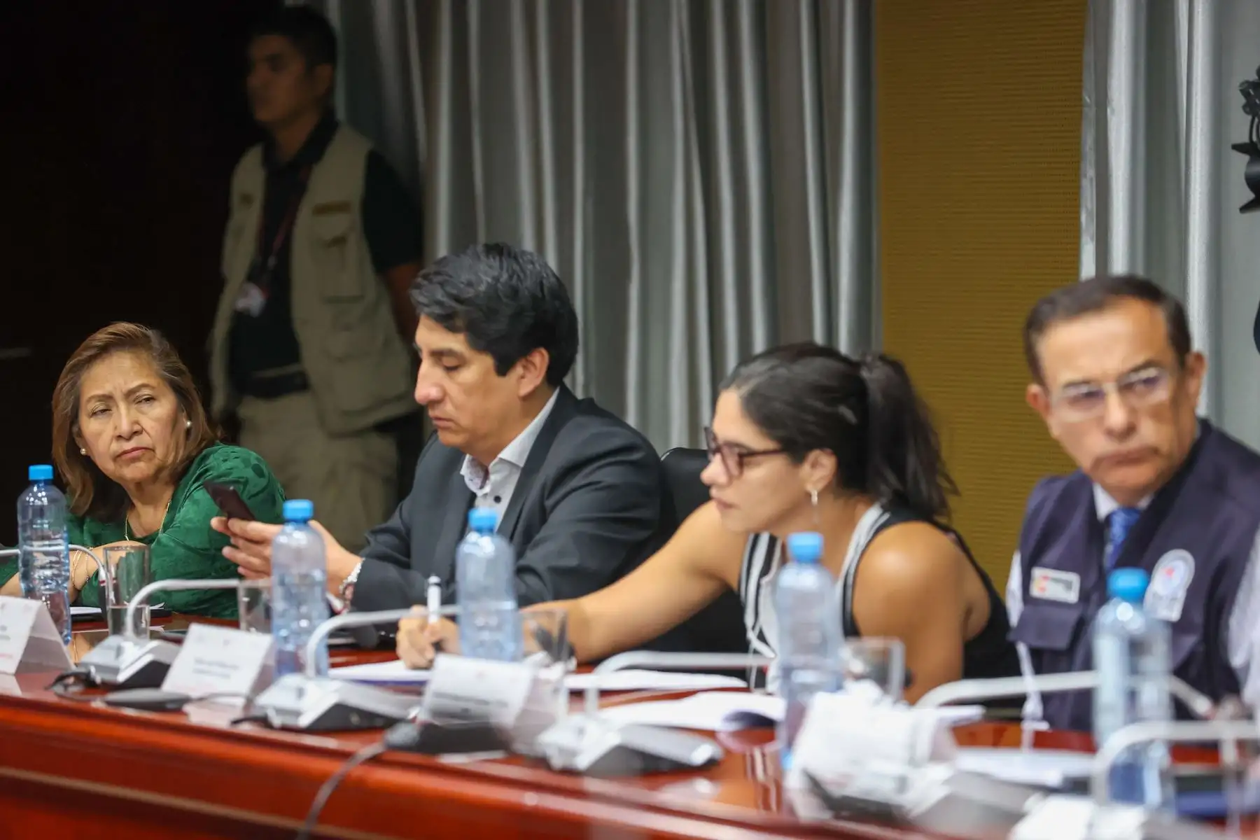En el COEN, la presidenta Dina Boluarte lideró sesión del Grupo Fuerza de Tarea Multisectorial.
Foto: ANDINA/ Prensa Presidencia