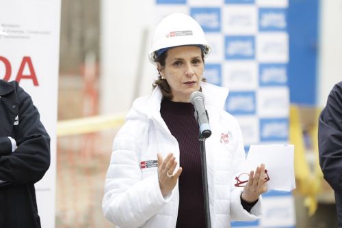 Ministra de Vivienda, Construcción y Saneamiento, Hania Pérez de Cuéllar. Foto: Cortesía.