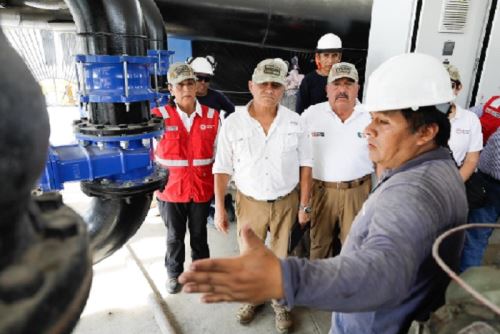 El viceministro Jorge Bustamante constató la operatividad de los sistemas de recolección de aguas ante las lluvias de los últimos días en Piura.