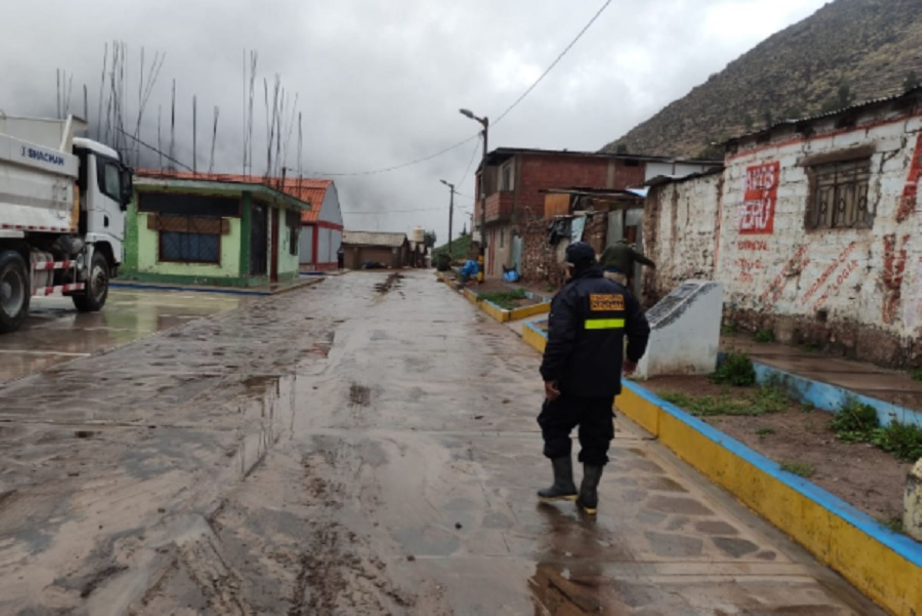 Debido al registro de intensas precipitaciones en la zona andina de la región Tacna, se reportó la activación de quebradas.