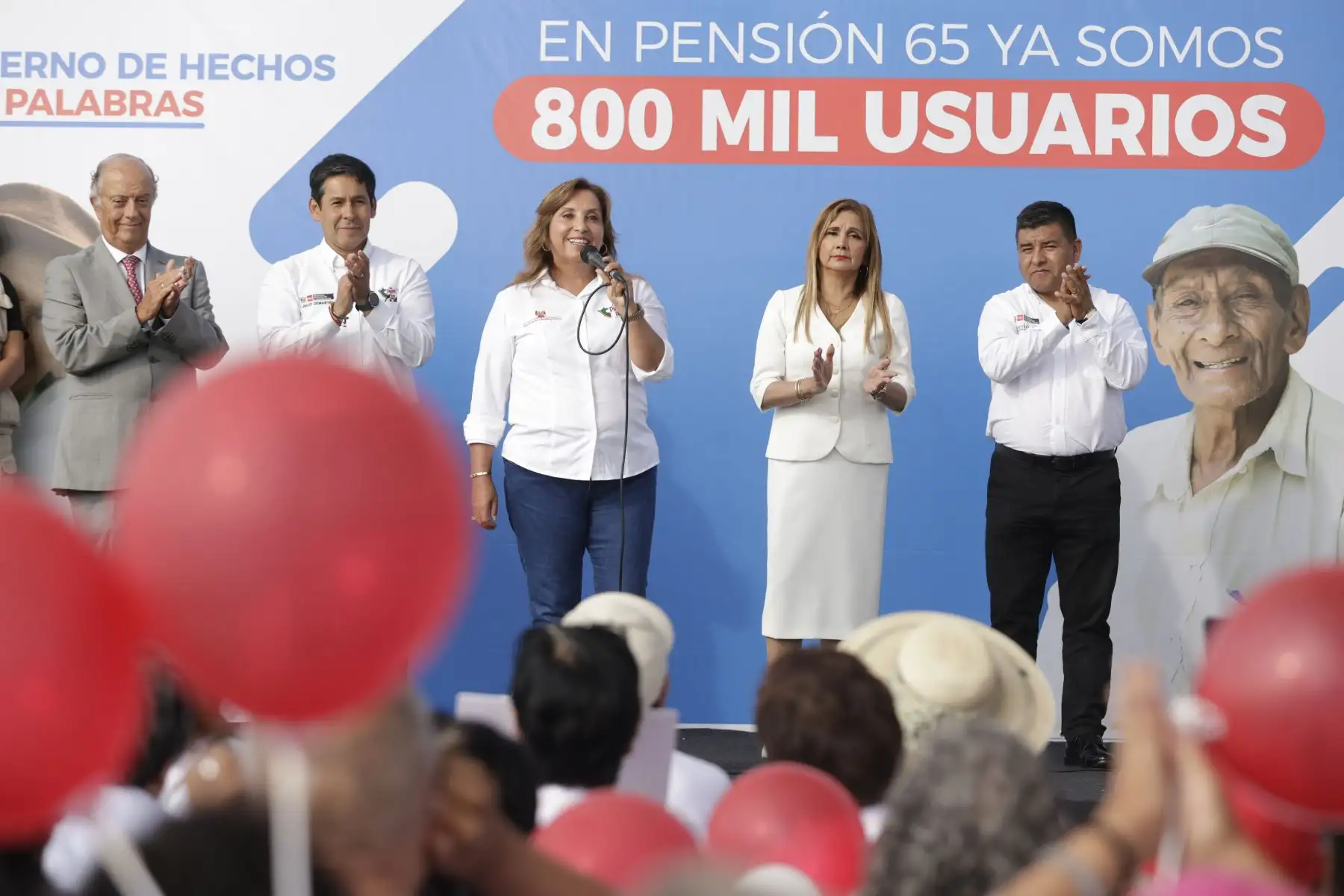 La presidenta Dina Boluarte participó en la ceremonia de incorporación del usuario 800 mil del Programa de Asistencia Solidaria Pensión 65.
Foto: ANDINA/Presidencia Perú