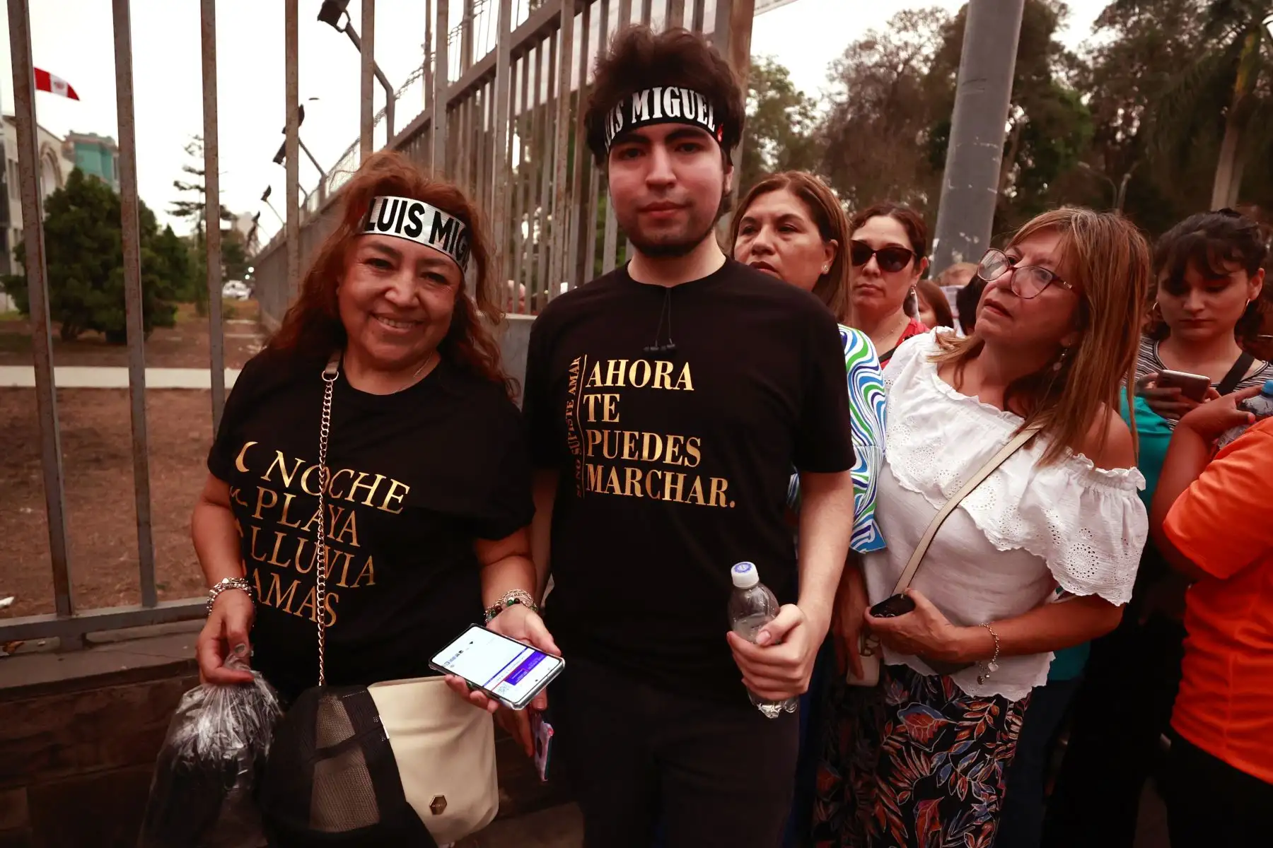 Imágenes previas a la presentación del cantante mexicano  Luis Miguel, quien hoy realizará un concierto en el estadio Nacional de Lima.  
Foto: ANDINA/Vidal Tarqui