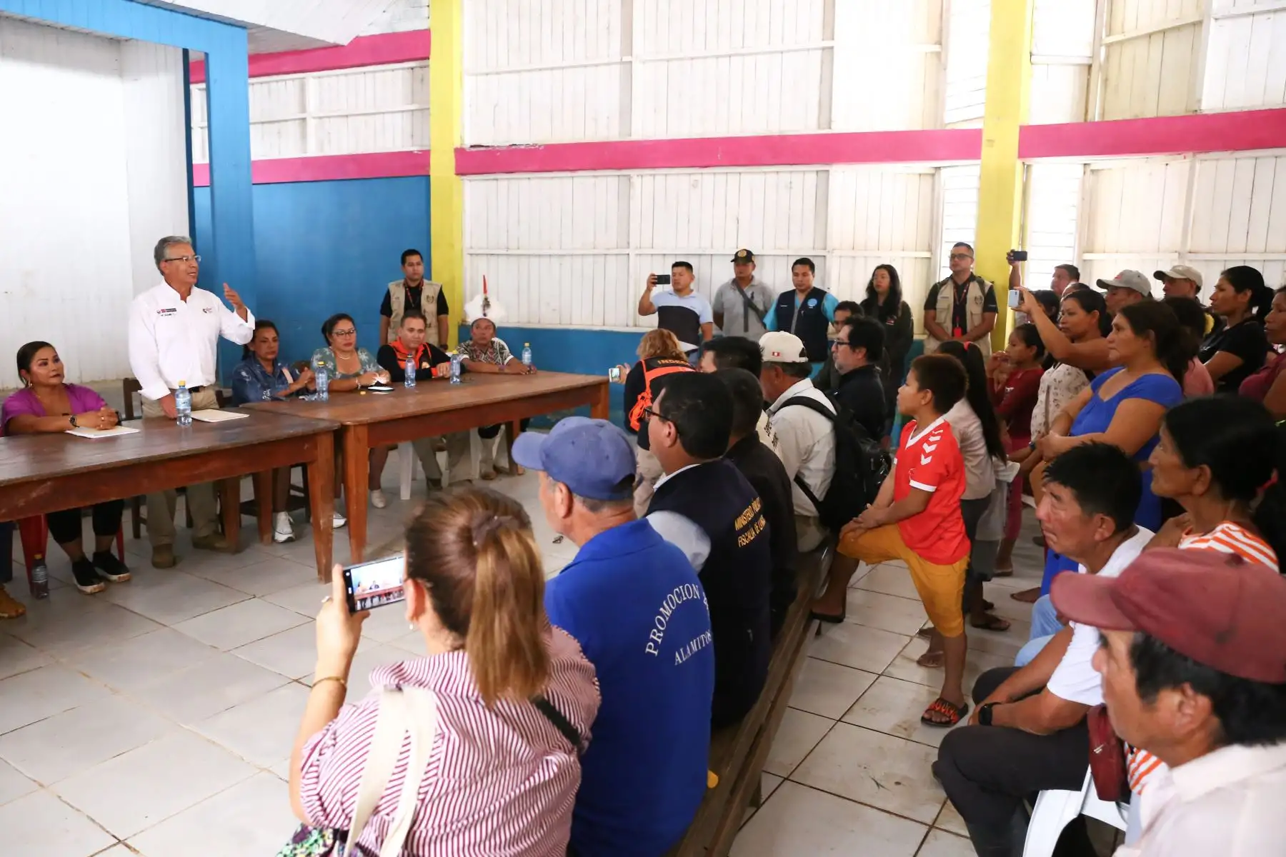 Tras la inundación de diversas comunidades nativas en la provincia de Purús, en el departamento de Ucayali, el Ministerio de Defensa dispuso que las capacidades de las Fuerzas Armadas. Foto: ANDINA/ Mindef Perú
