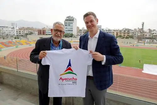 Giorgio Alberti de la Odebo junto a Carlos Zegarra director de Legado