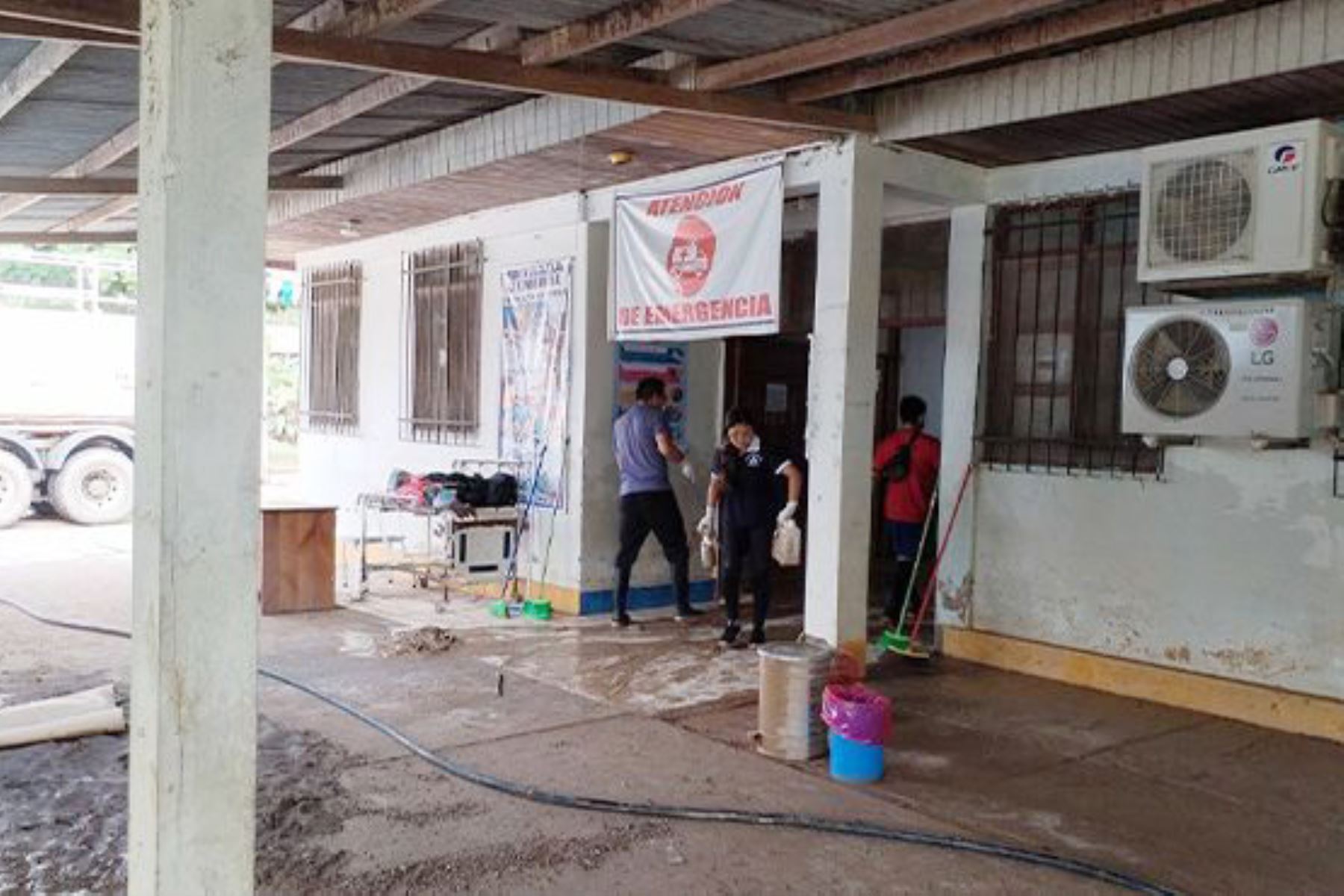 El Puesto de Salud Iñapari fue seriamente afectado por lluvias torrenciales e inundaciones. Foto: ANDINA/Minsa