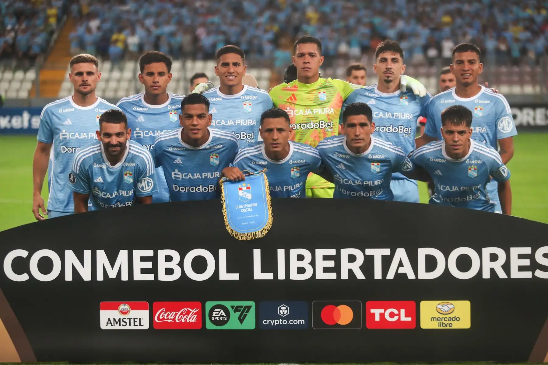 Sporting Cristal se enfrenta  al Always Ready de Bolivia, en el Estadio Nacional, para intentar a avanzar en la Copa Libertadores. 
.Foto: ANDINA/Ricardo Cuba