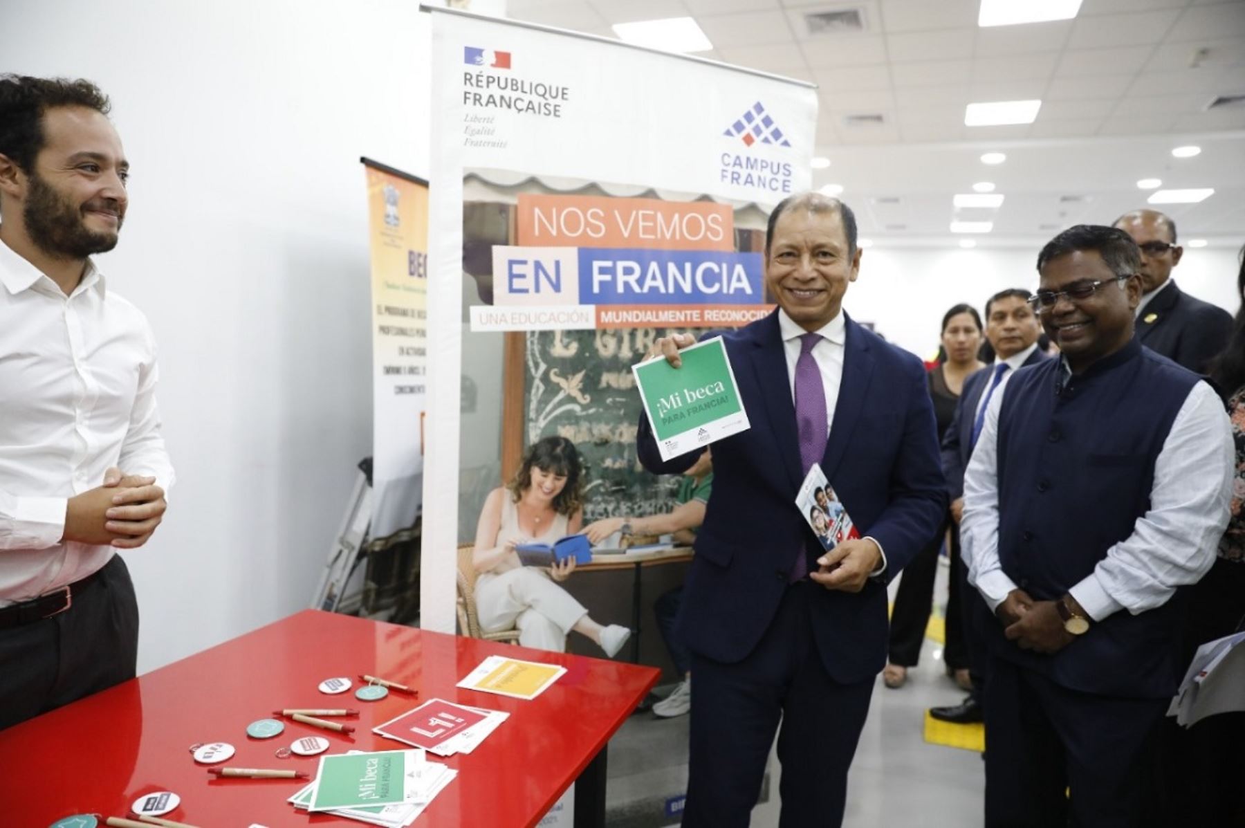 Ministro de Trabajo y Promoción del Empleo, Daniel Maurate, inauguró el "Expo Vocacional" en el Centro de Empleo de Lima Metropolitana. Foto: Cortesía.
