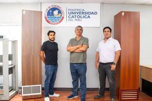 Ingenieros de la PUCP construyen un purificador de aire que ahora el 30% de energía. Fotos: Renato Pajuelo/ PUCP