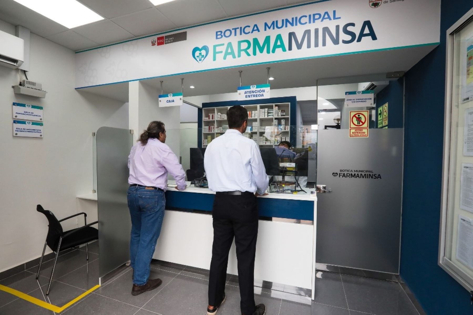 Minsa inauguró botica municipal en Surco para ofrecer medicamentos a precios populares | Noticias | Agencia Peruana de Noticias Andina