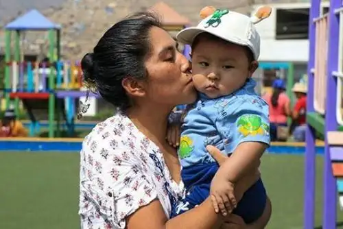 ¡Amor sin límites! Mujer donó su hígado para salvar la vida de su hijo de un año de edad. Foto: ANDINA/Difusión.