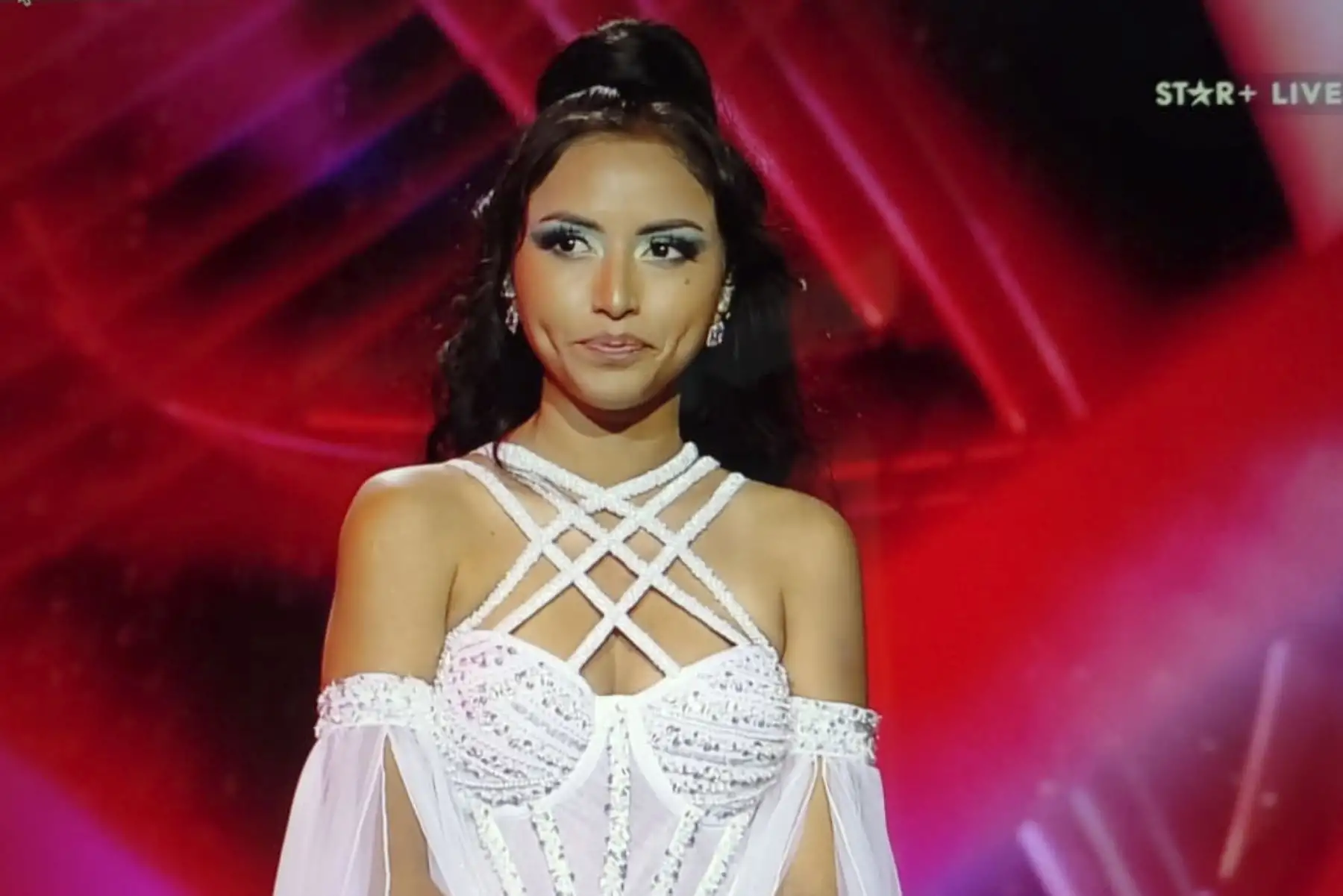 La cantante peruana Lita Pezo agradeció el amor y apoyo brindado durante todo el proceso. Foto: Captura TV