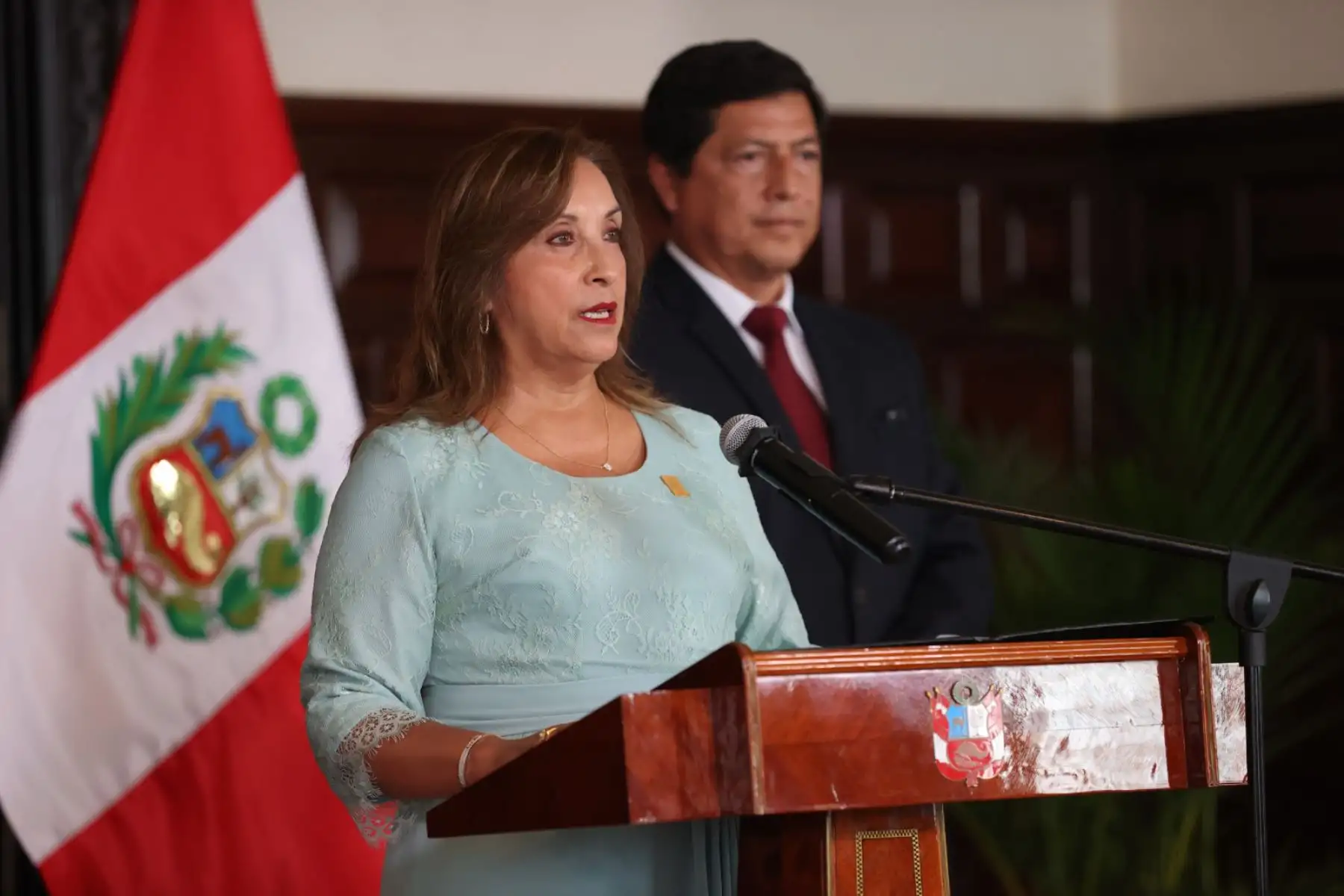La presidenta de la república, Dina Boluarte, participa en la ceremonia de presentación del reglamento de la Ley N° 30999, Ley de Ciberdefensa, con la finalidad proteger la seguridad nacional frente a amenazas o ataques en el ciberespacio. Foto: ANDINA/ Prensa Presidencia