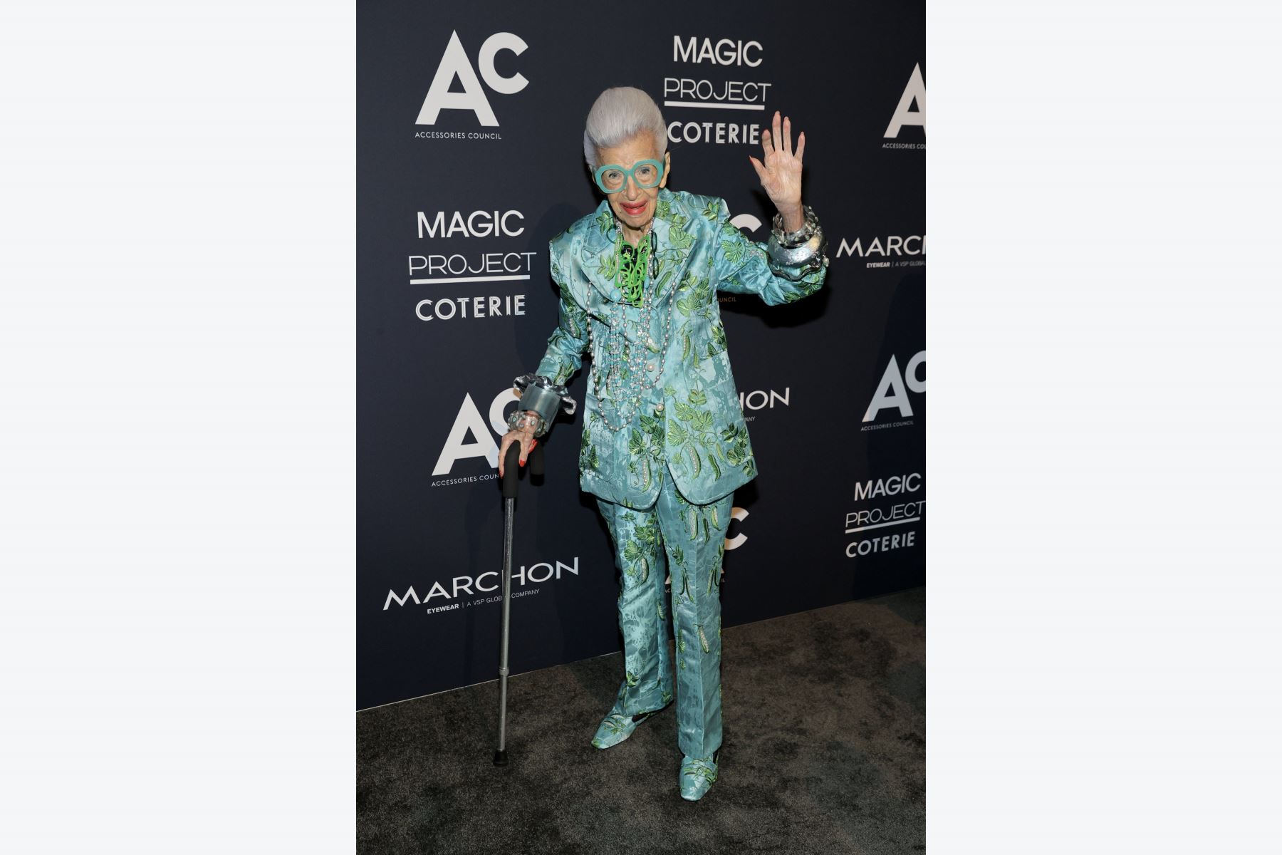 Iris Apfel asiste a los Premios ACE 2021 en Cipriani 42nd Street el 2 de noviembre de 2021 en la ciudad de Nueva York.
Foto: AFP