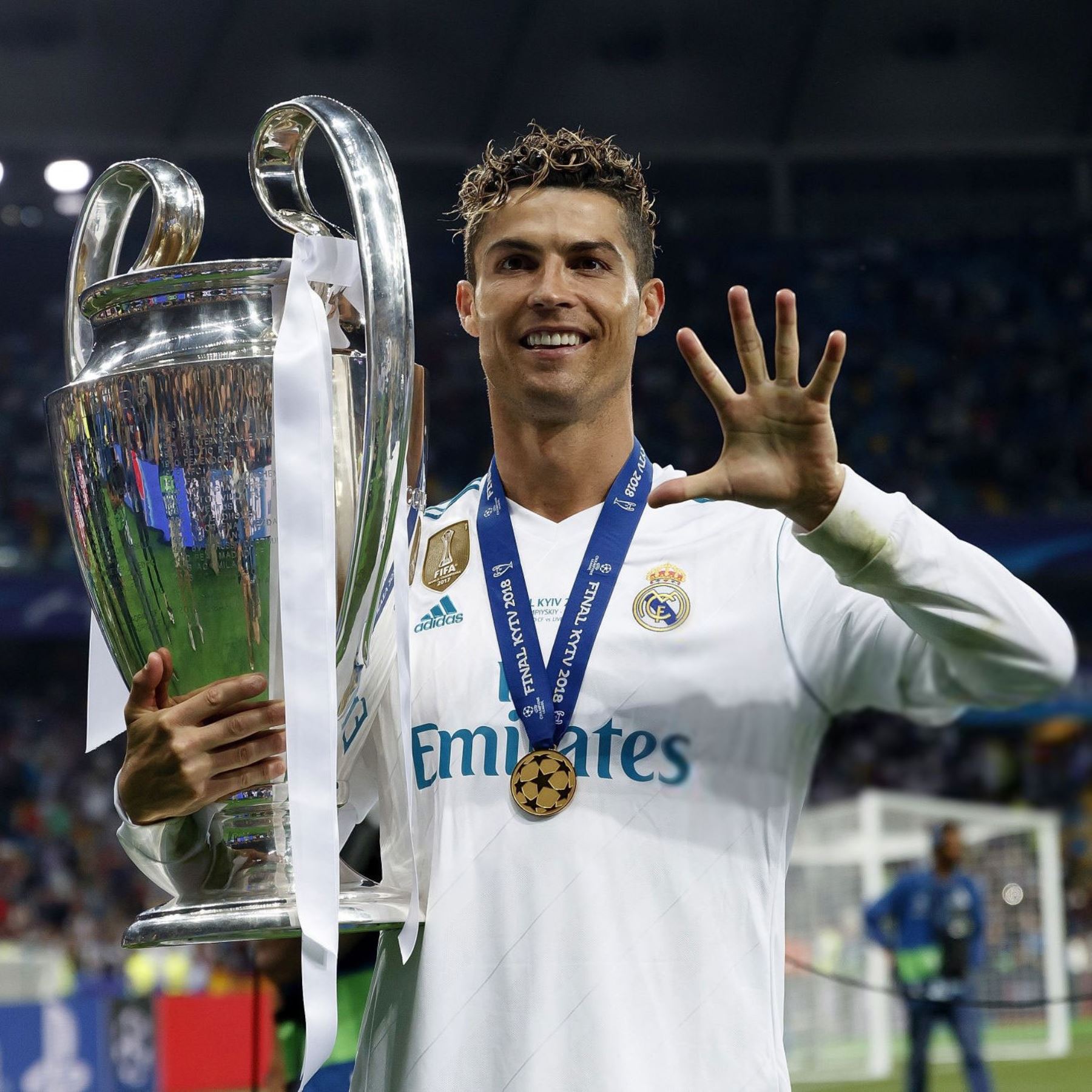 Cristiano Ronaldo muestra la cantidad de Copas de Europa que ganó con el Real Madrid