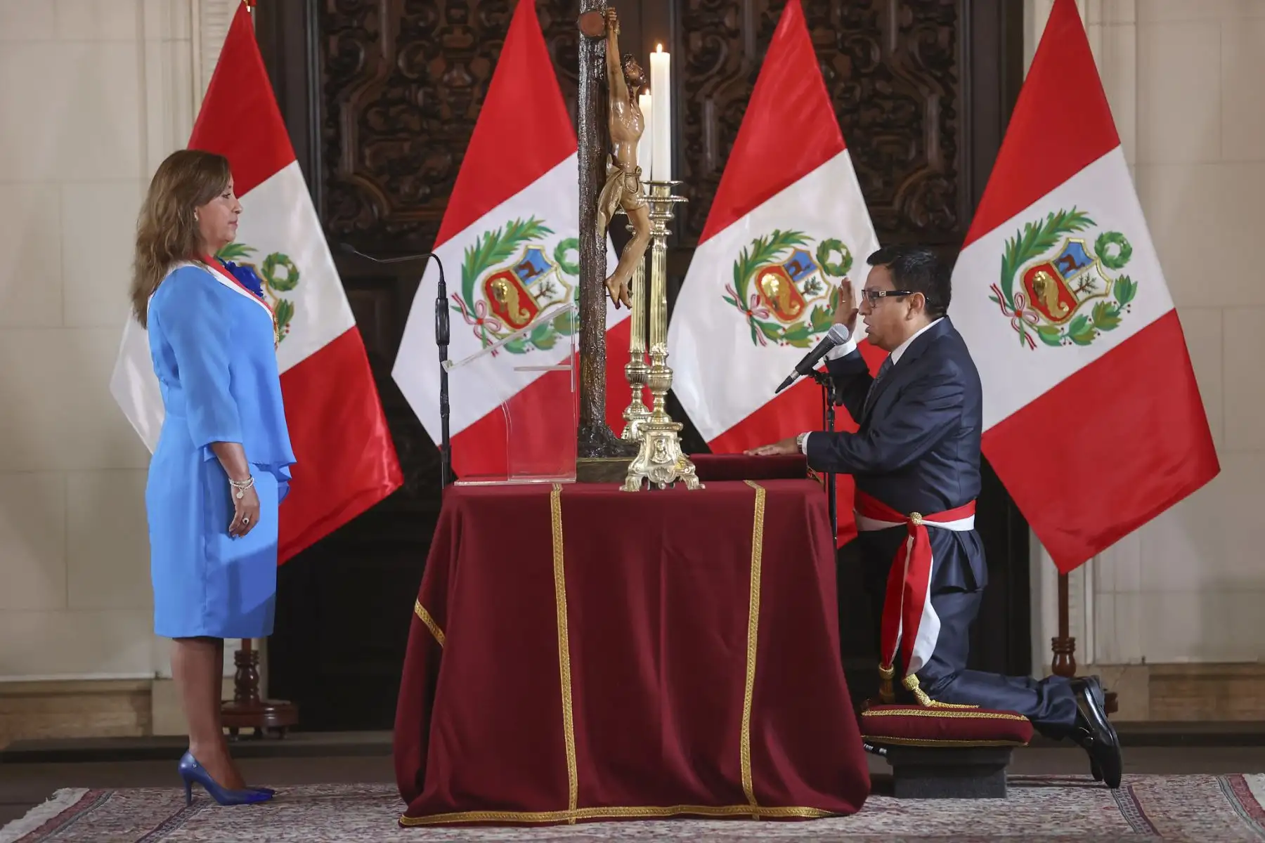 Presidenta de la república, Dina Boluarte toma juramento a nuevo Gabinete Ministerial.
Foto: ANDINA/Prensa Presidencia