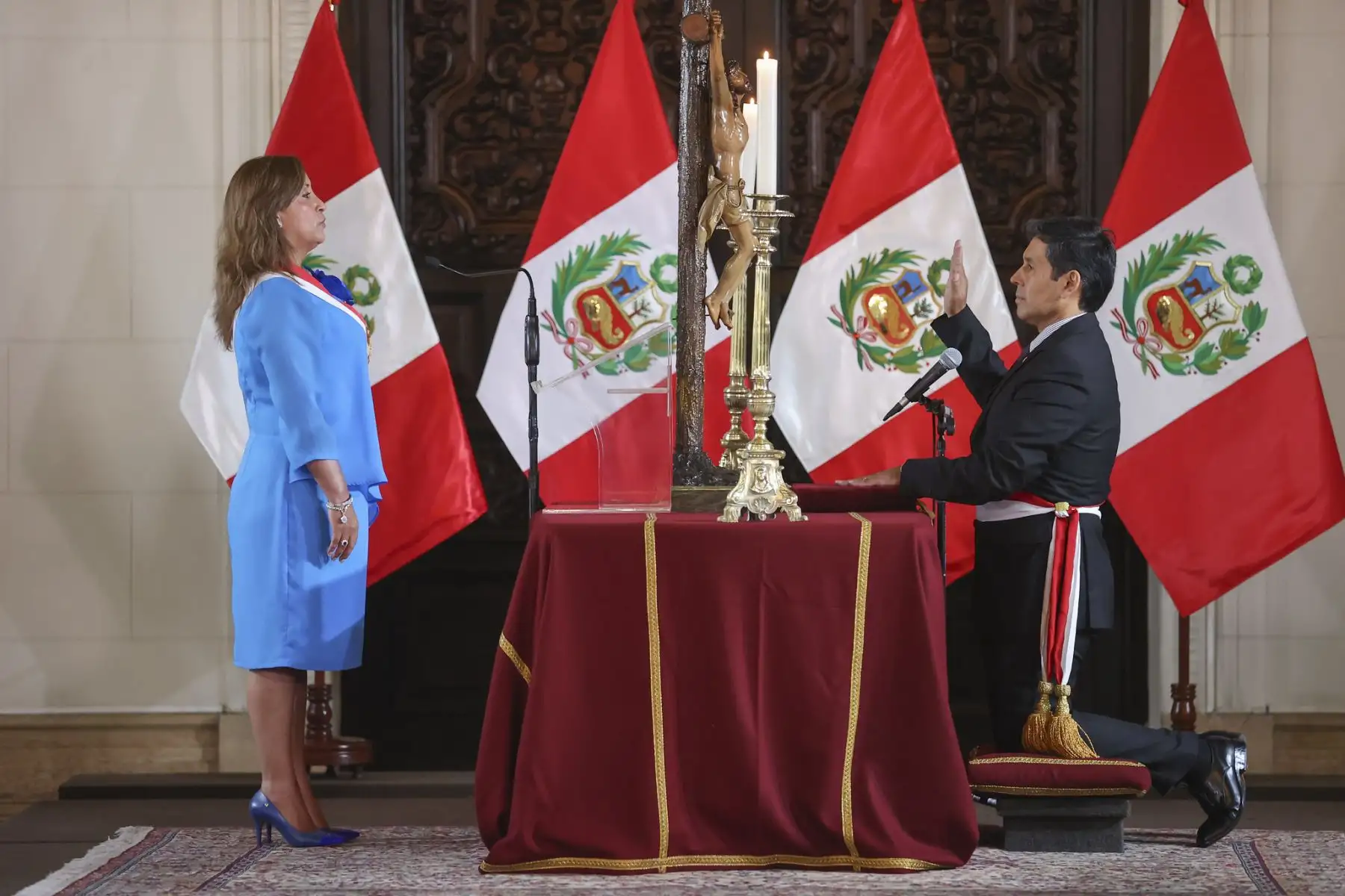 Presidenta de la república, Dina Boluarte toma juramento a nuevo Gabinete Ministerial.
Foto: ANDINA/Prensa Presidencia