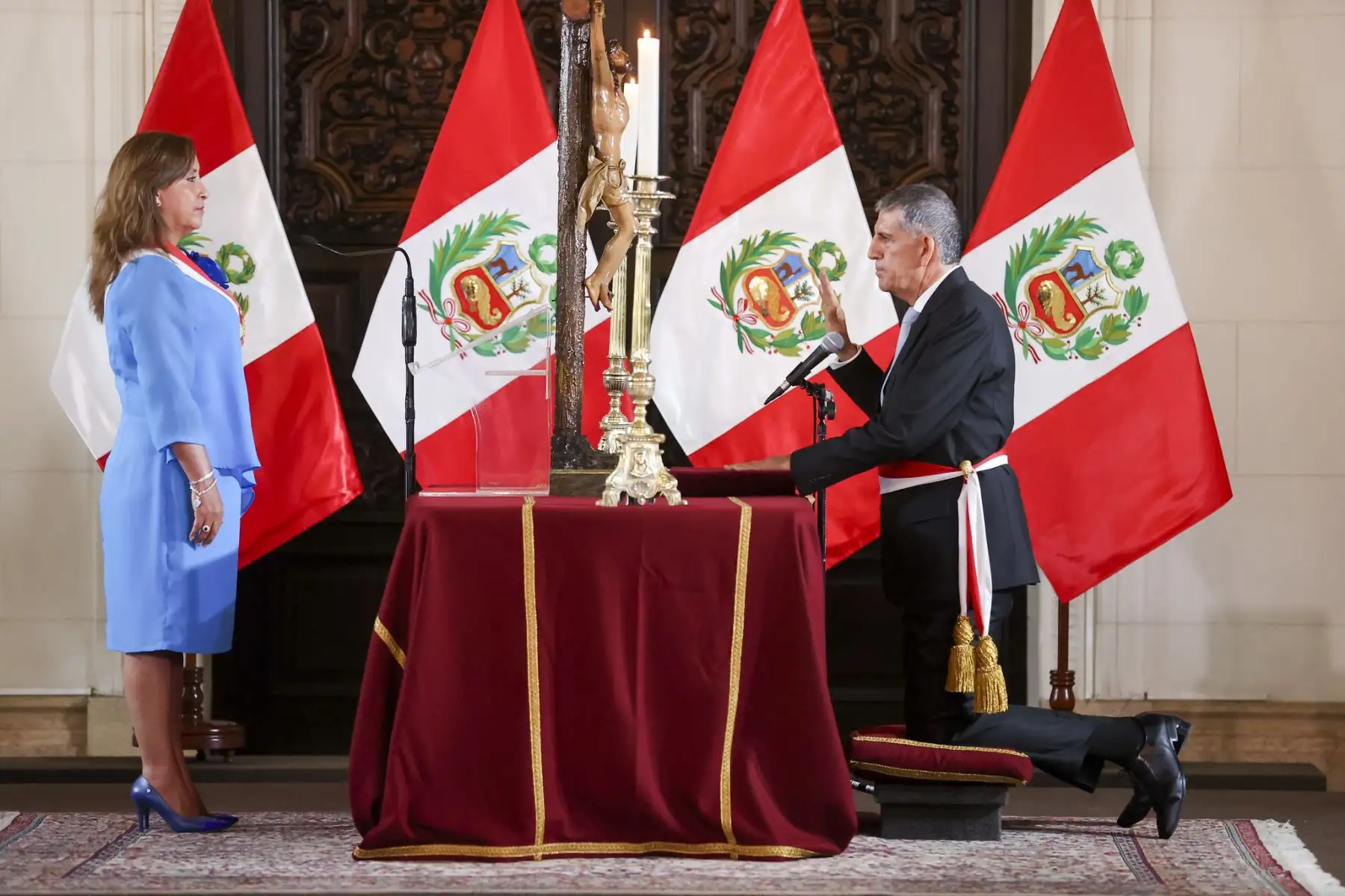 Presidenta de la república, Dina Boluarte toma juramento a nuevo Gabinete Ministerial.
Foto: ANDINA/Prensa Presidencia