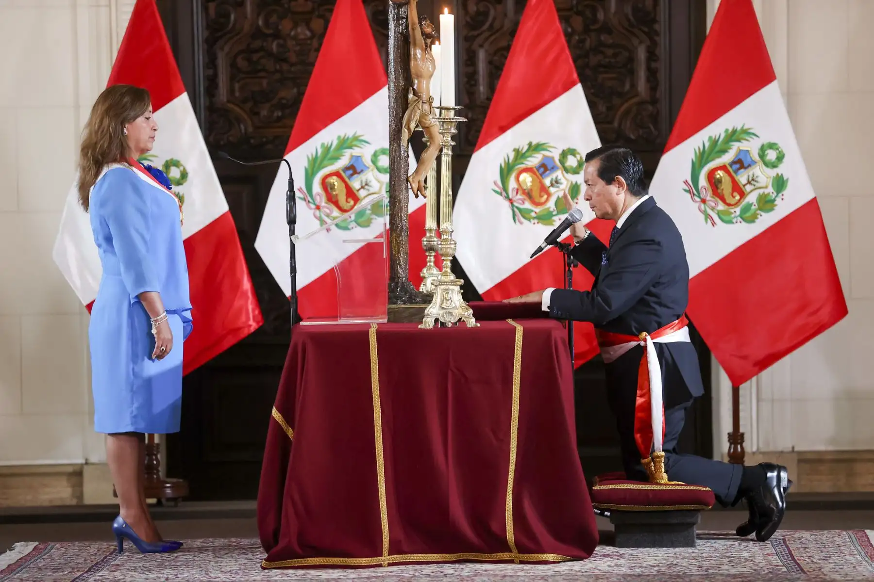Presidenta de la república, Dina Boluarte toma juramento a nuevo Gabinete Ministerial.
Foto: ANDINA/Prensa Presidencia