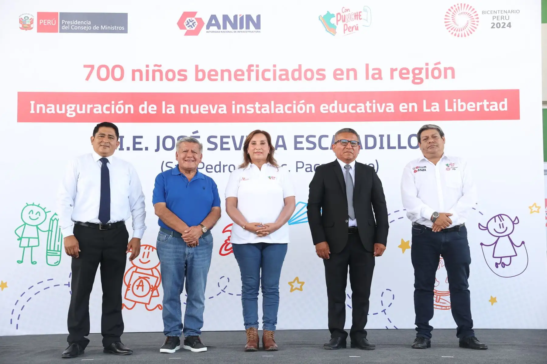 Presidenta Dina Boluarte entrega nuevas instalaciones del colegio Jose Sevilla Escajadillo en La Libertad.
Foto: ANDINA/Prensa Presidencia