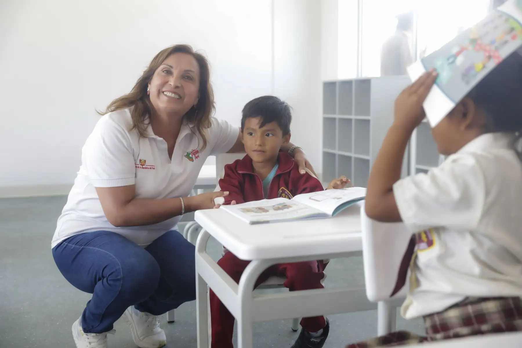 Presidenta Dina Boluarte se hace presente en la inauguración de nuevas instalaciones del colegio Villa María en nuevo Chimbote. Foto: ANDINA/ Prensa Presidencia