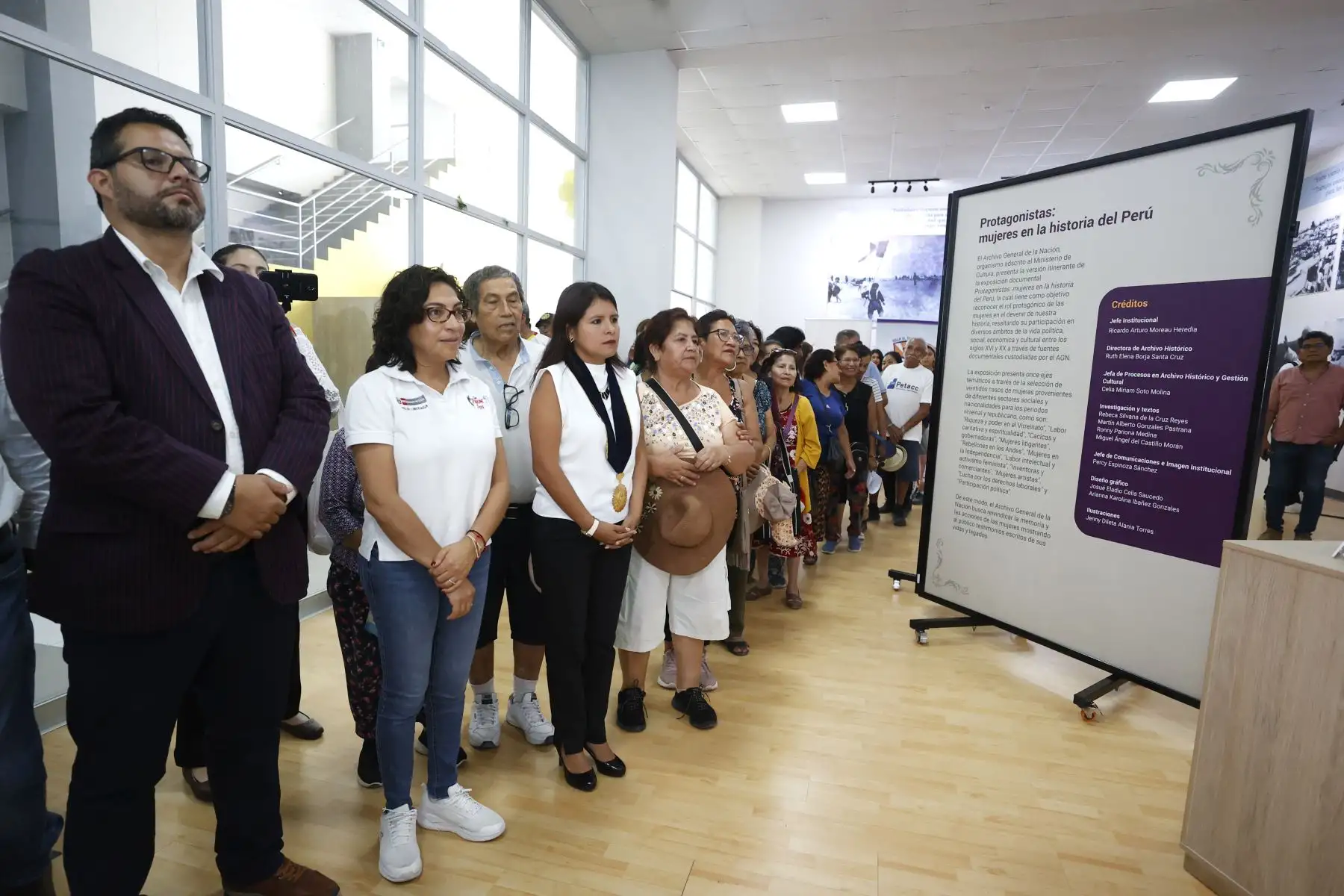 Inauguran exposición itinerante protagonistas: mujeres en la historia del Perú, en Palacio de la Juventud de Villa El Salvador . Foto: ANDINA/ Vidal Tarqui