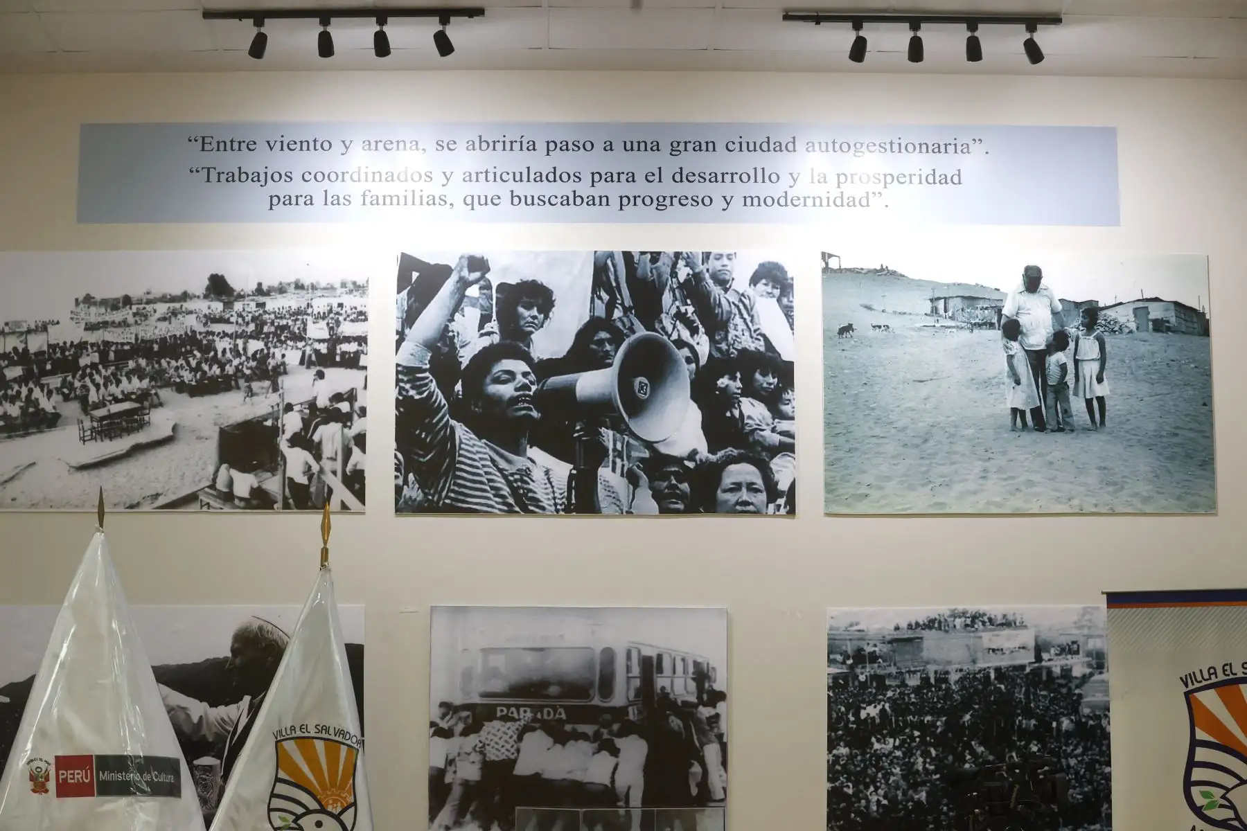 Inauguran exposición itinerante protagonistas: mujeres en la historia del Perú, en Palacio de la Juventud de Villa El Salvador. Foto: ANDINA/ Vidal Tarqui