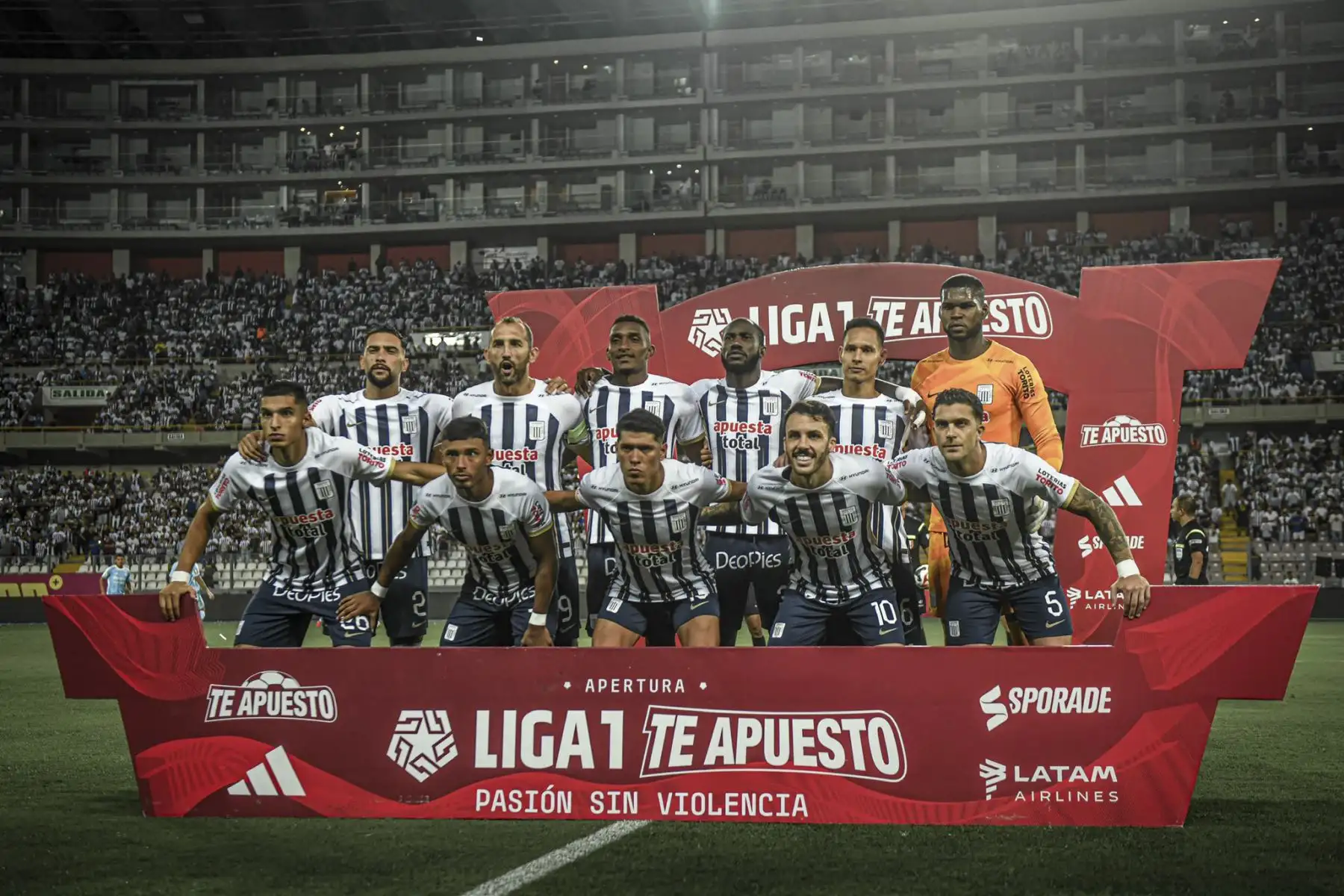 Alianza Lima enfrenta a Sporting Cristal por la fecha 7 del Torneo Apertura de la Liga 1. Foto: Liga 1