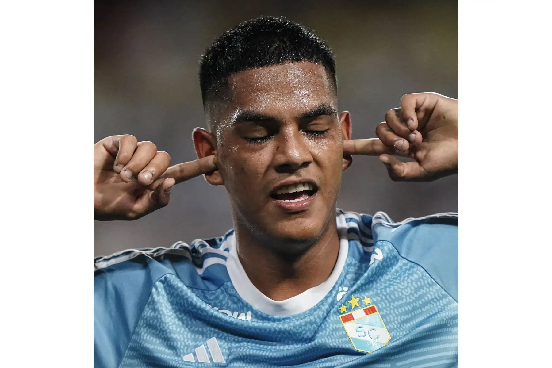 Joao Grimaldo celebra el segundo gol de Sporting Cristal. Foto: Sporting Cristal