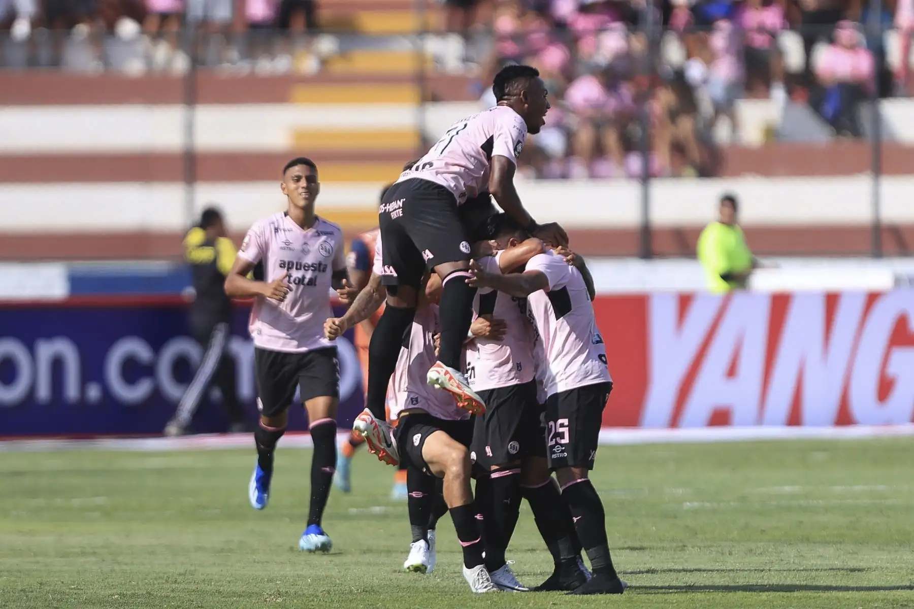 Sport Boys enfrenta a la Universidad César Vallejo por la fecha 7 del Torneo Apertura de la Liga 1. Paolo Guerrero está presente desde el primer minuto de juego. Foto: ANDINA/Jhonel Rodríguez Robles
