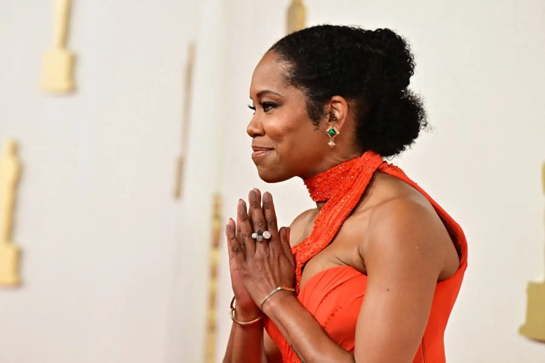 La actriz y directora estadounidense Regina King asiste a la 96a edición anual de los Premios de la Academia en el Dolby Theatre de Hollywood, California. Foto: AFP