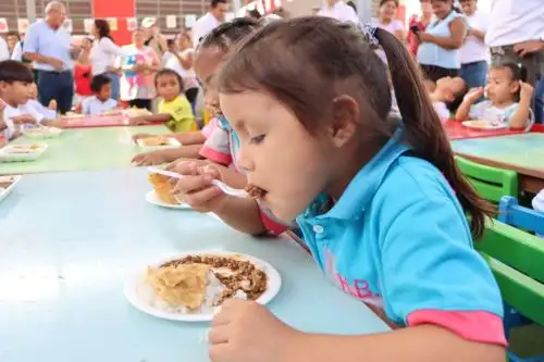 Inició servicio alimentario escolar de Qali Warma en Tumbes