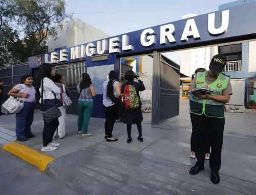 Policía Nacional garantiza el resguardo en instituciones educativas. ANDINA/Difusión
