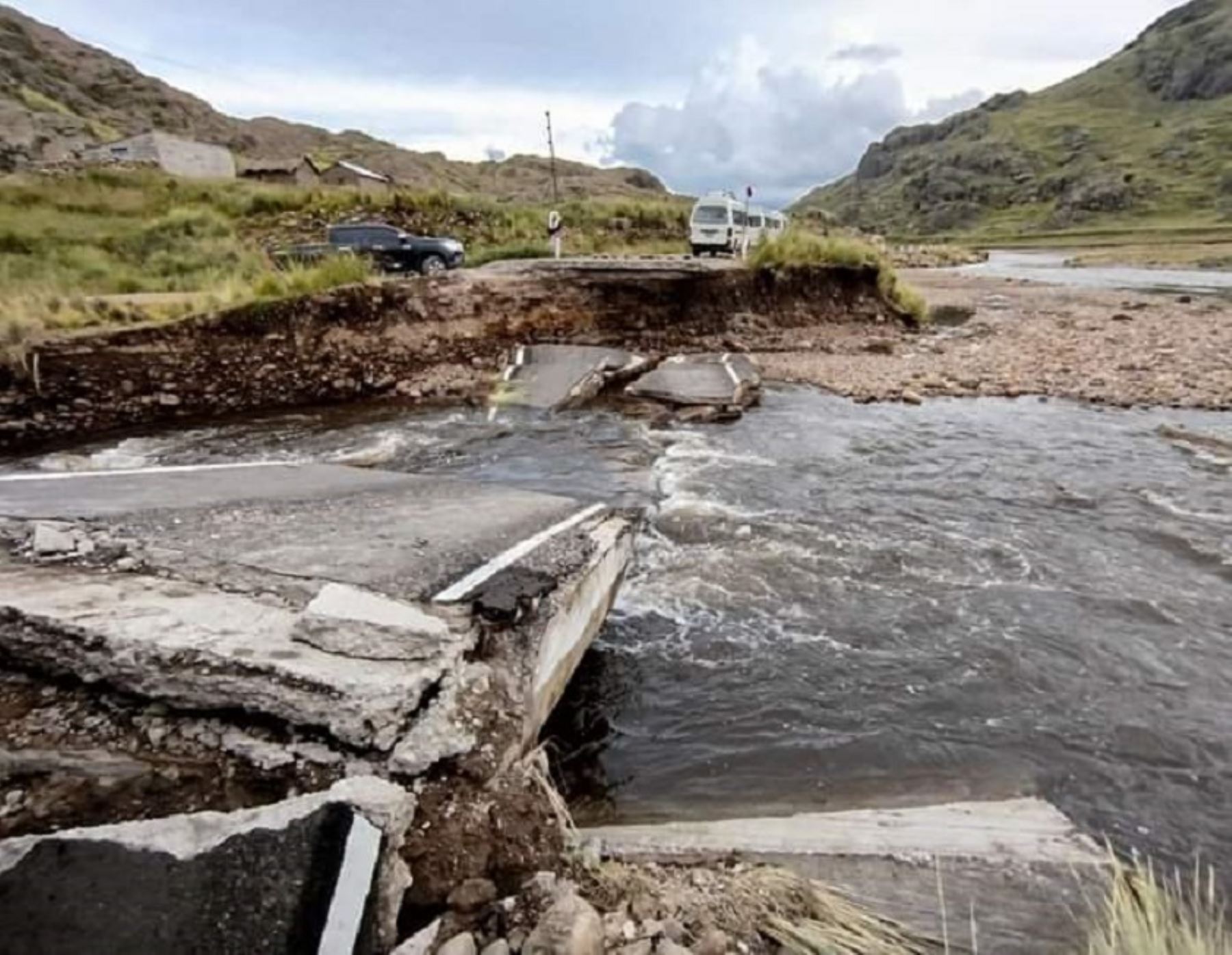 Casi la totalidad de provincias de Puno reportan daños causados por las lluvias intensas registradas en los últimos días en dicha región. ANDINA/Difusión